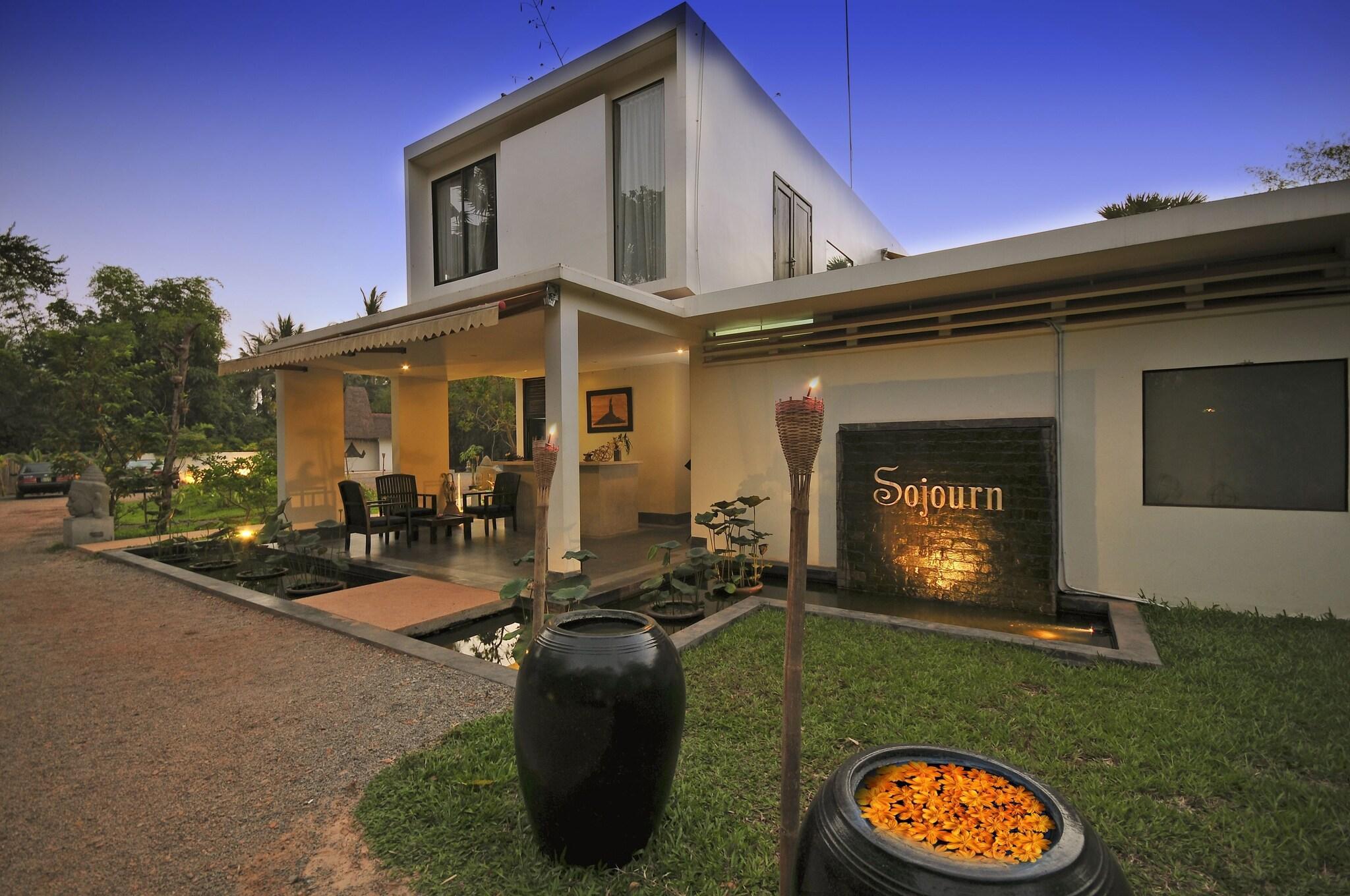 Vista Exterior Sojourn Boutique Villas