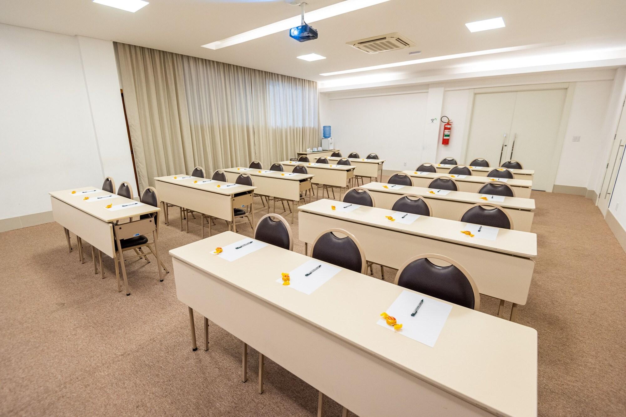 Sala de reuniões Hotel Jardins