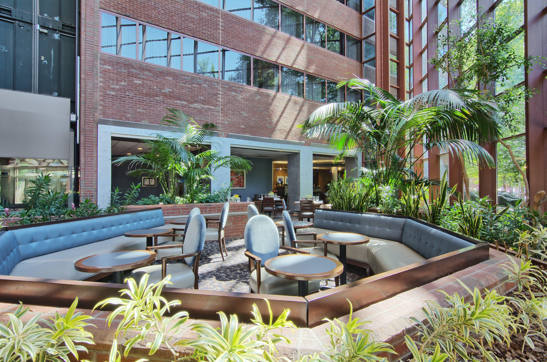 Vista Lobby Omni Charlottesville Hotel
