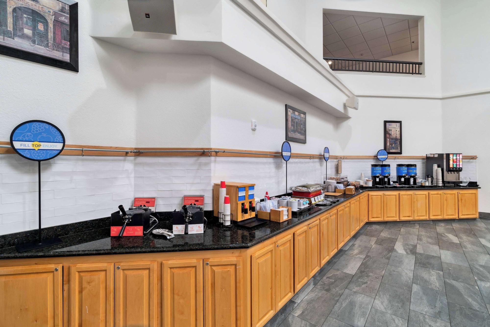 Restaurant Sonesta Essential Vacaville - Napa Valley