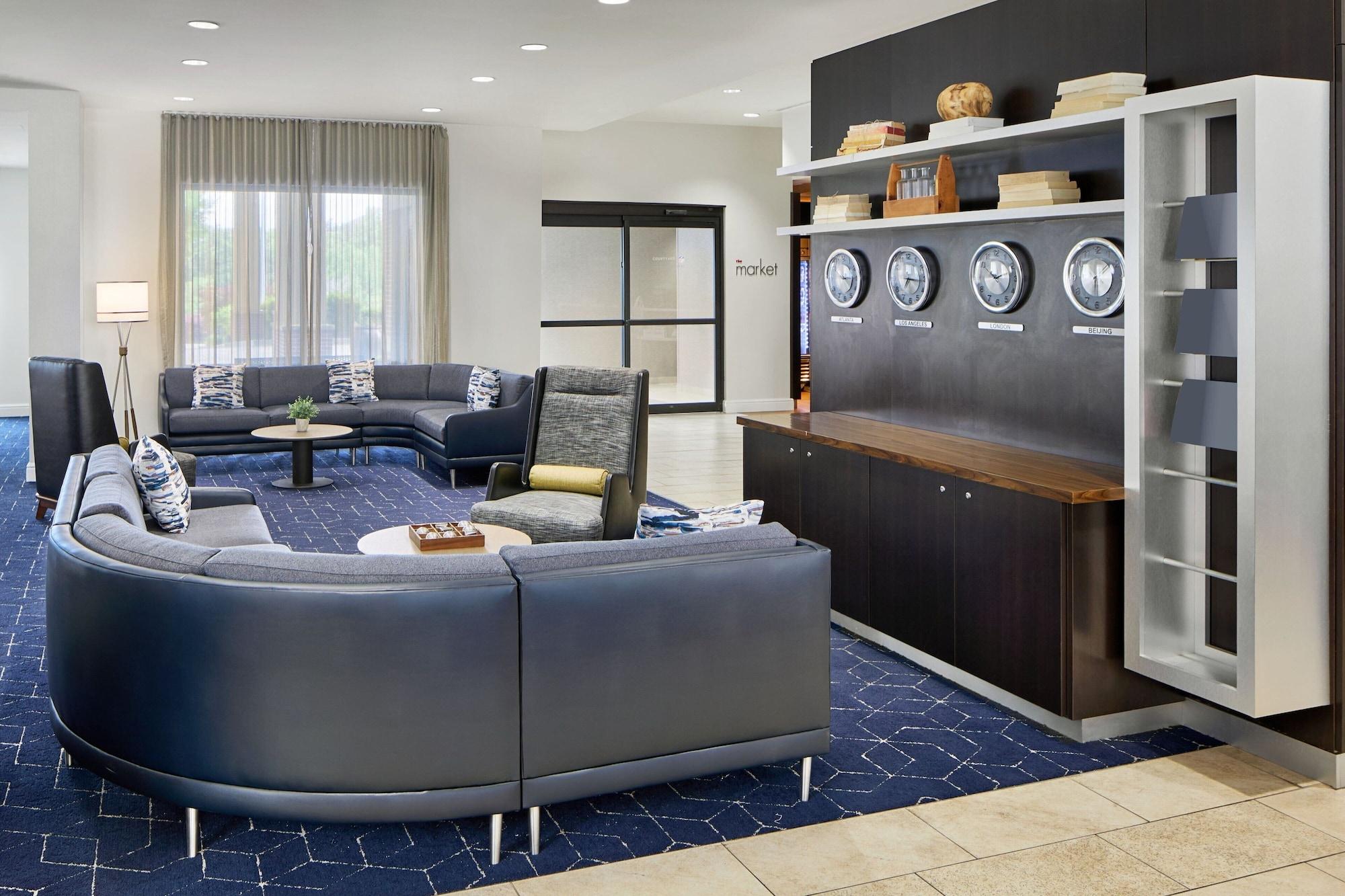 Vista Lobby Courtyard Atlanta NE/Duluth Sugarloaf