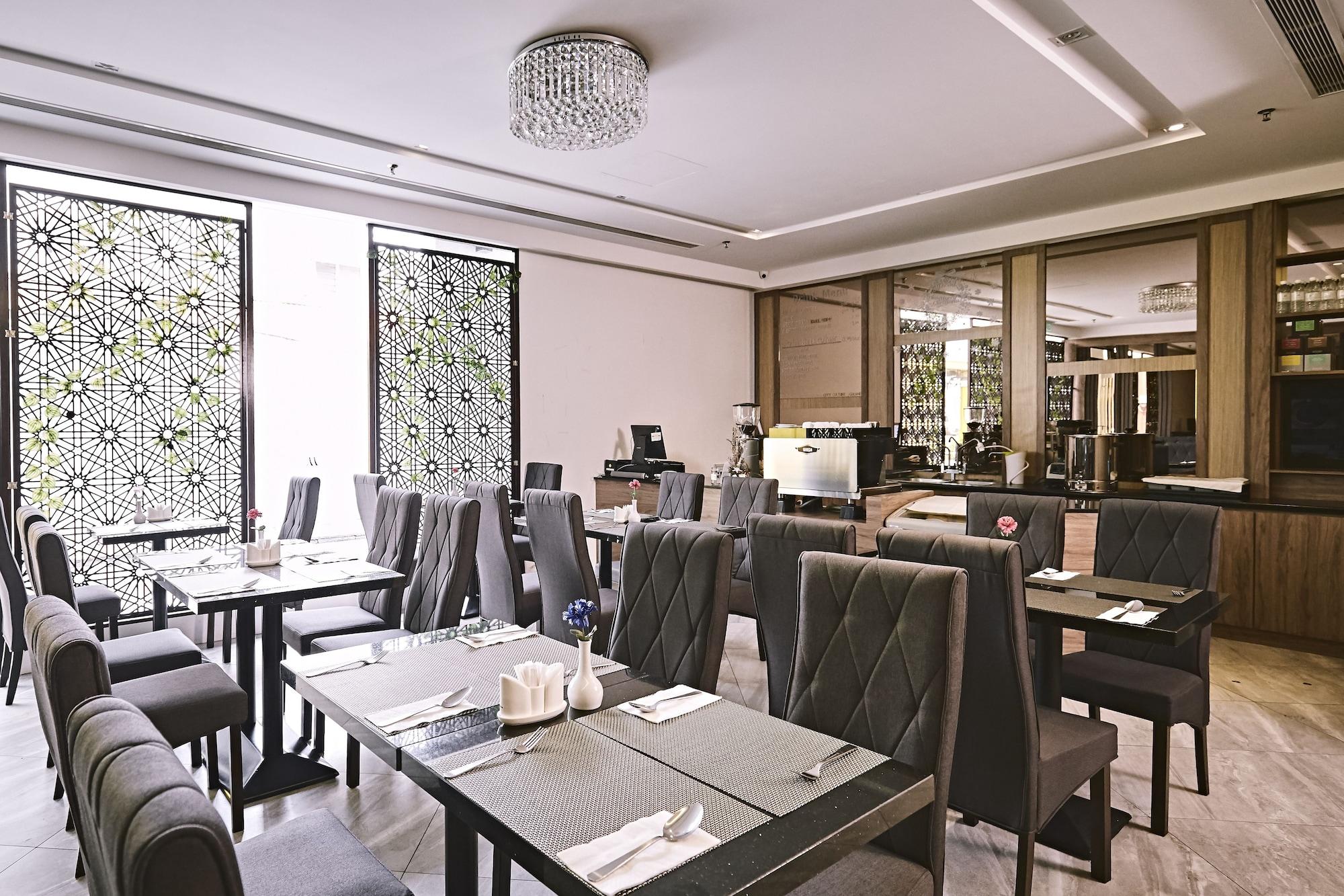 Bar/Salón Meritin Hotel