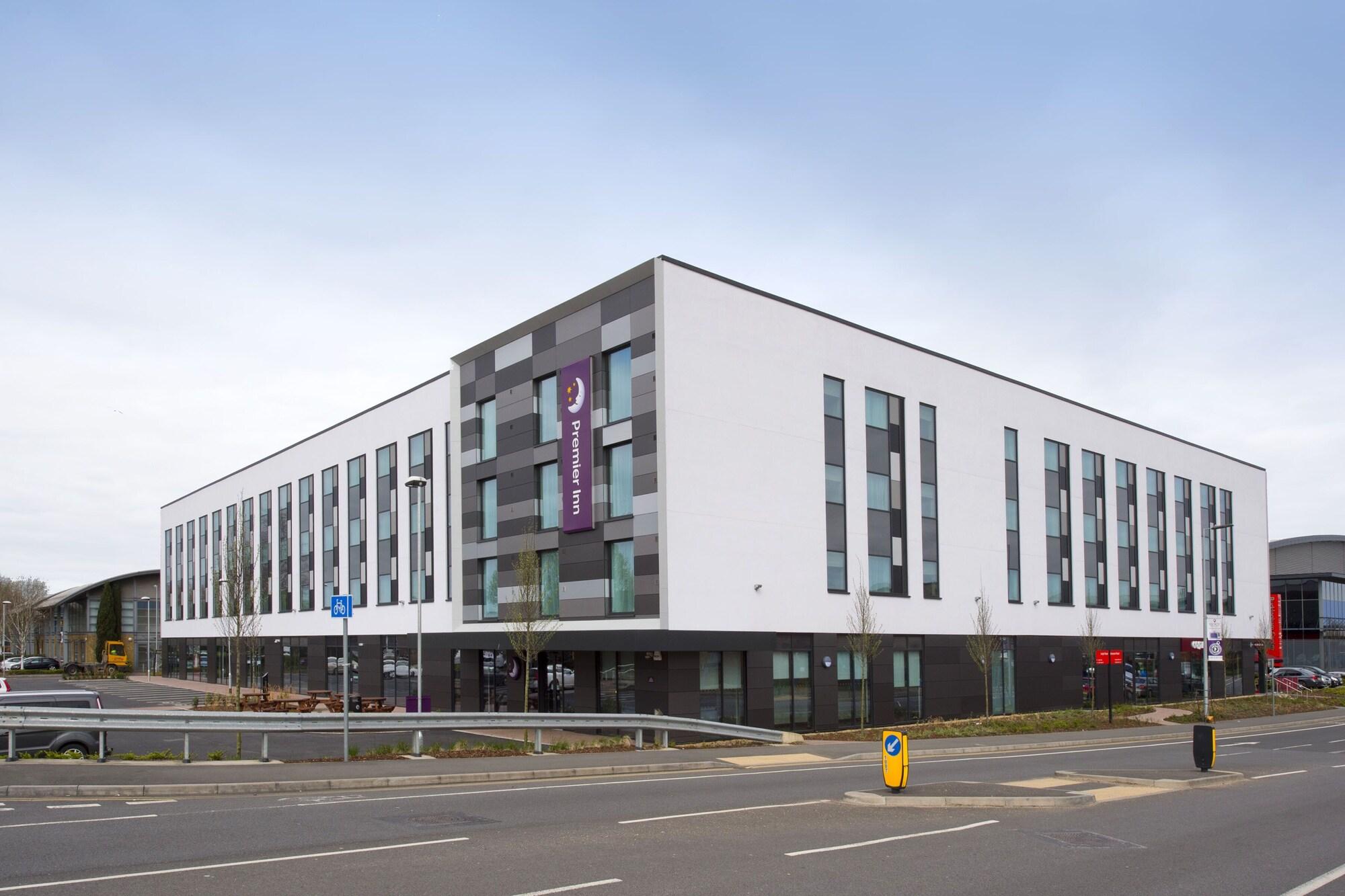 Varios Premier Inn Slough West - Slough Trading Estate