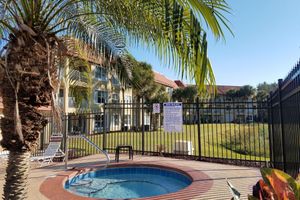 Alojamiento - Parc Corniche Condominium Suite Hotel