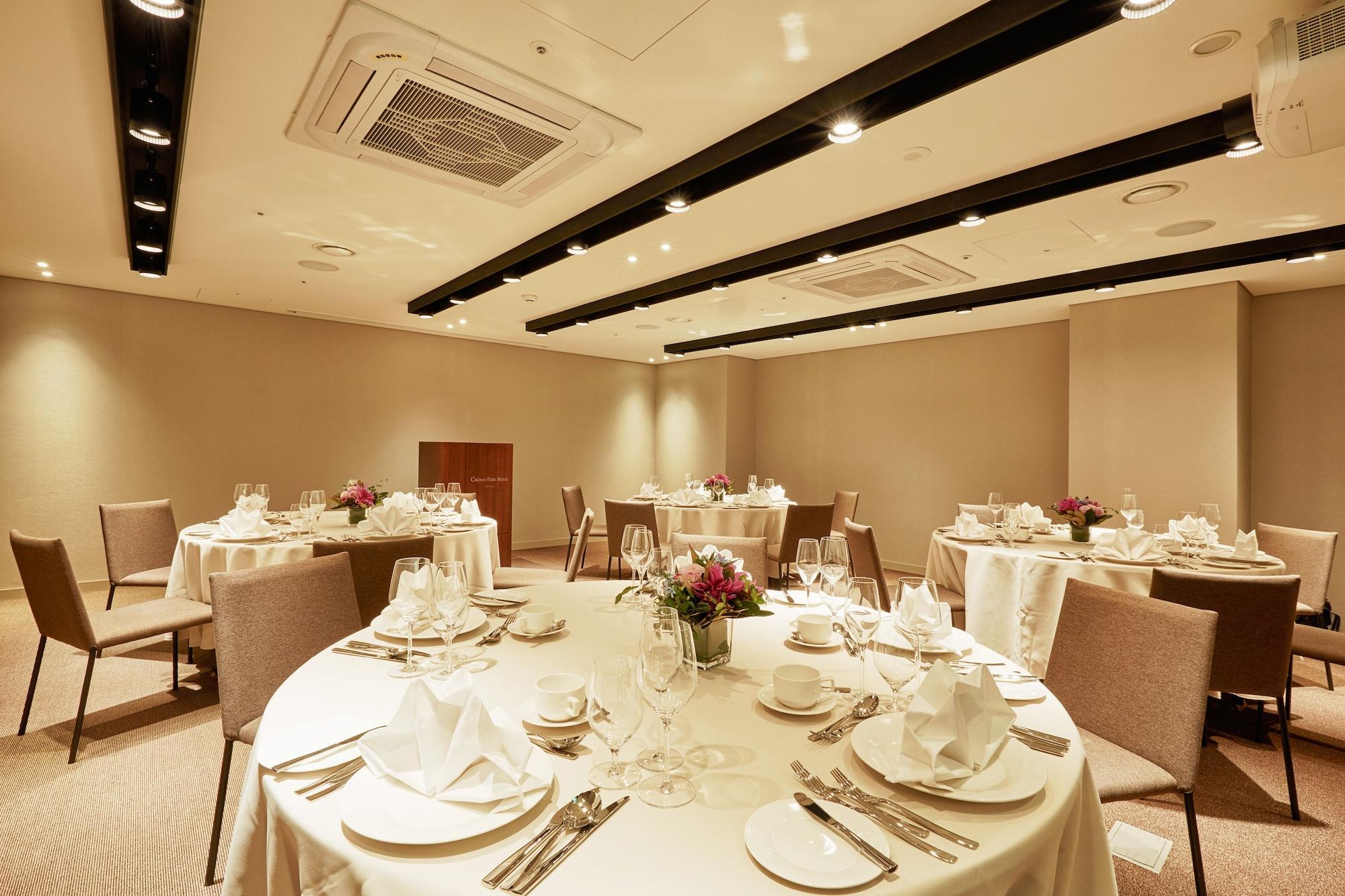 Sala de Reuniones Crown Park Hotel