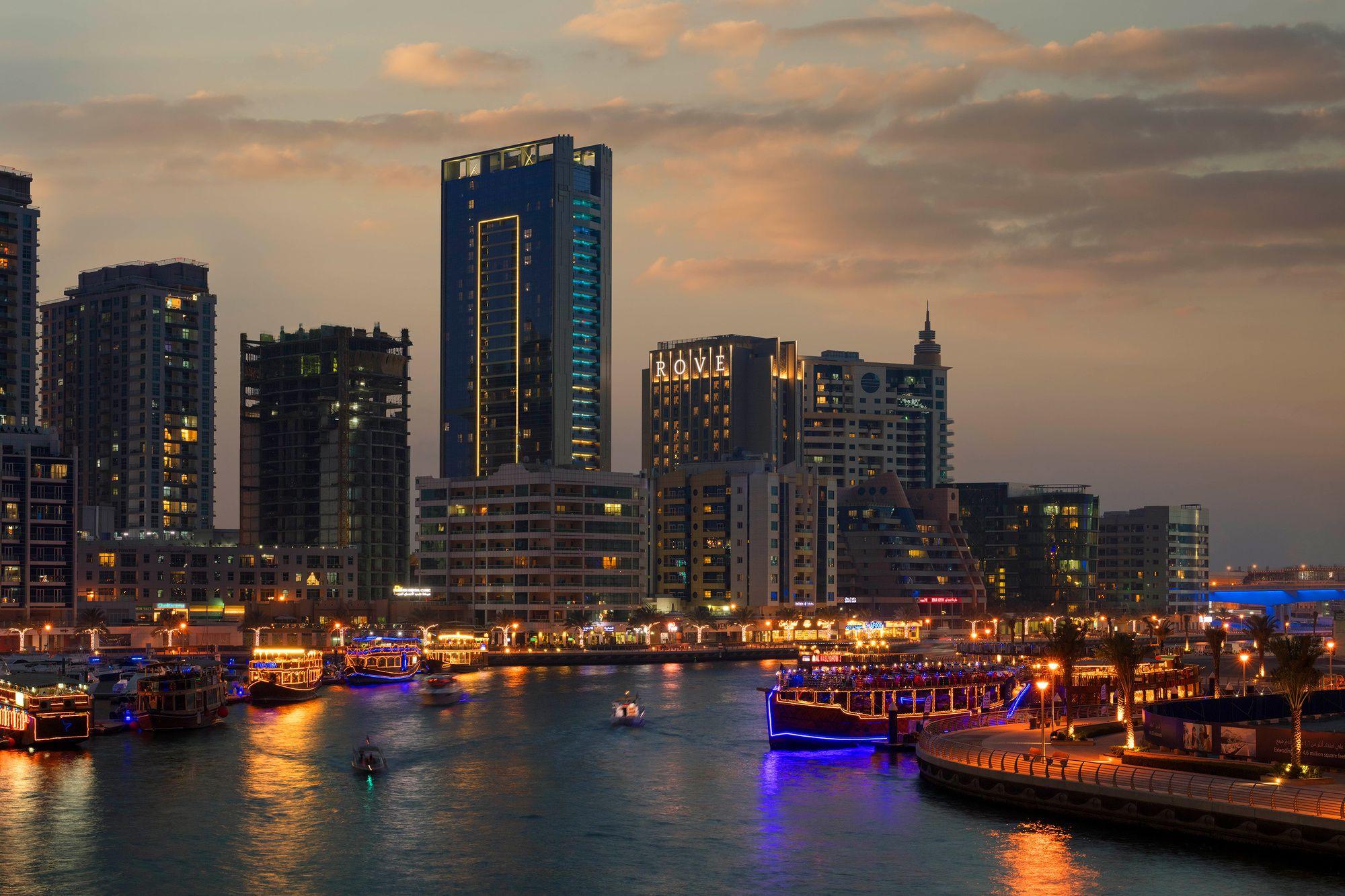Vista Exterior Rove Dubai Marina