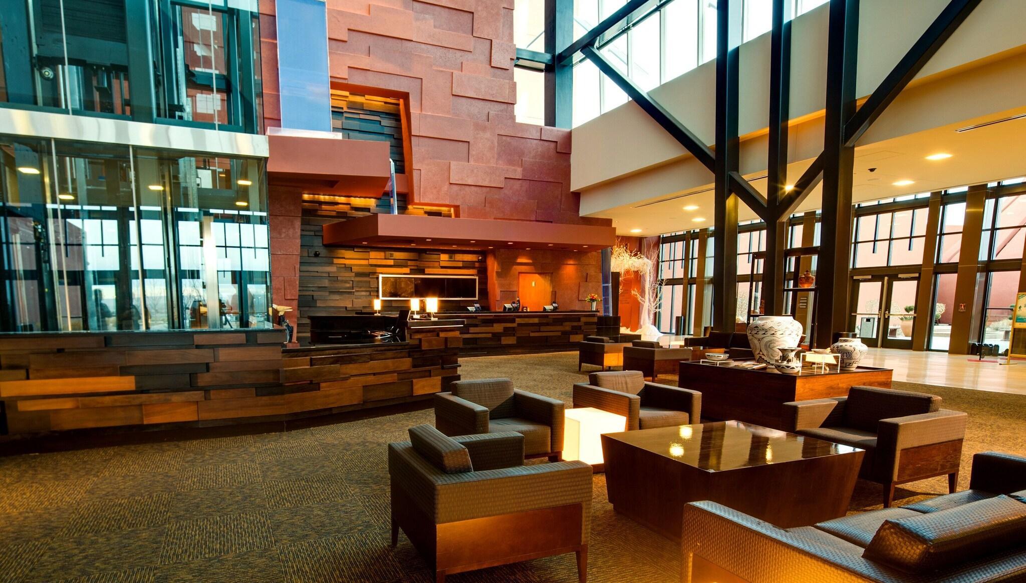 Vista Lobby Isleta Resort and Casino