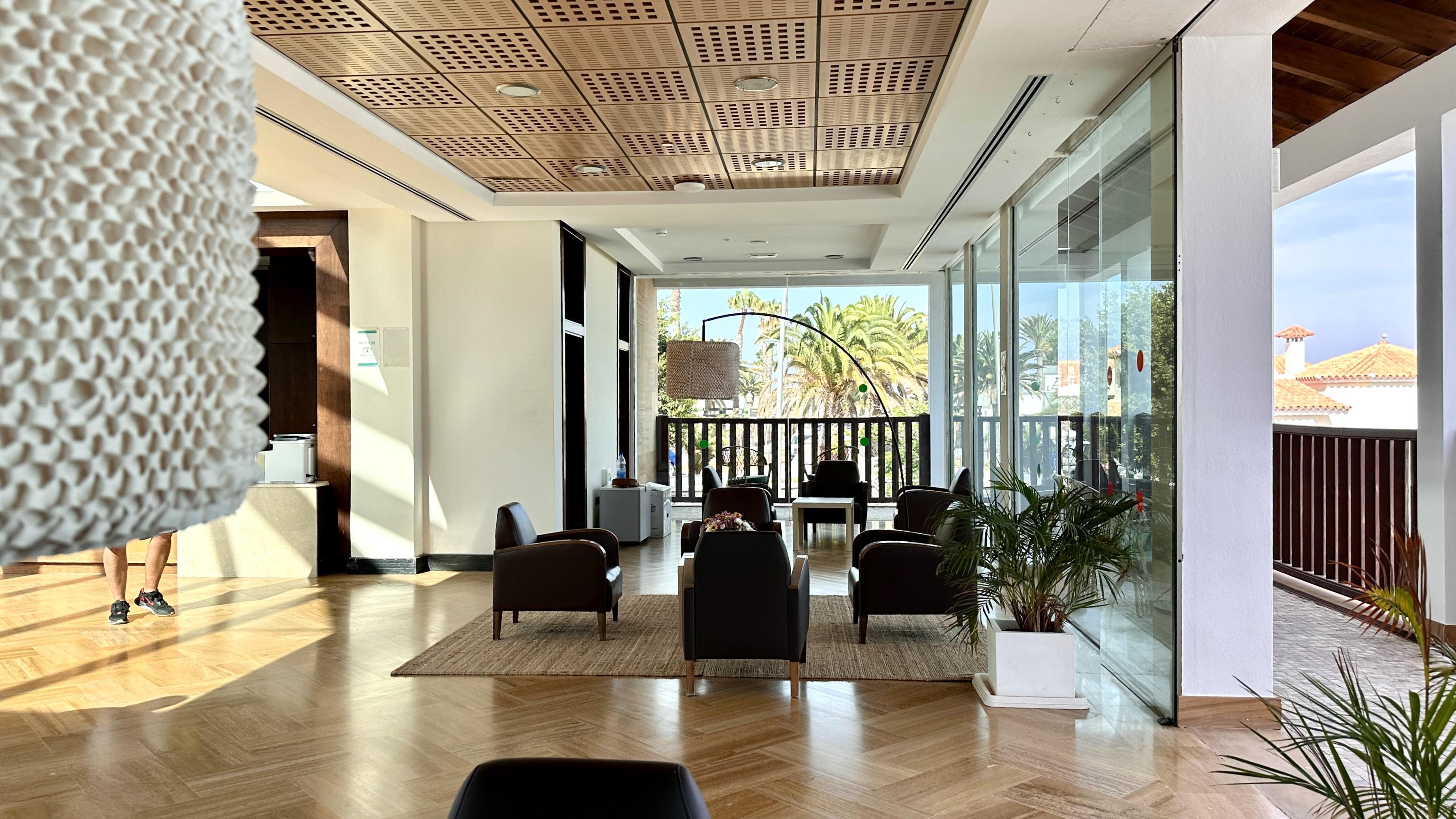 Vista Lobby Caleta Dorada