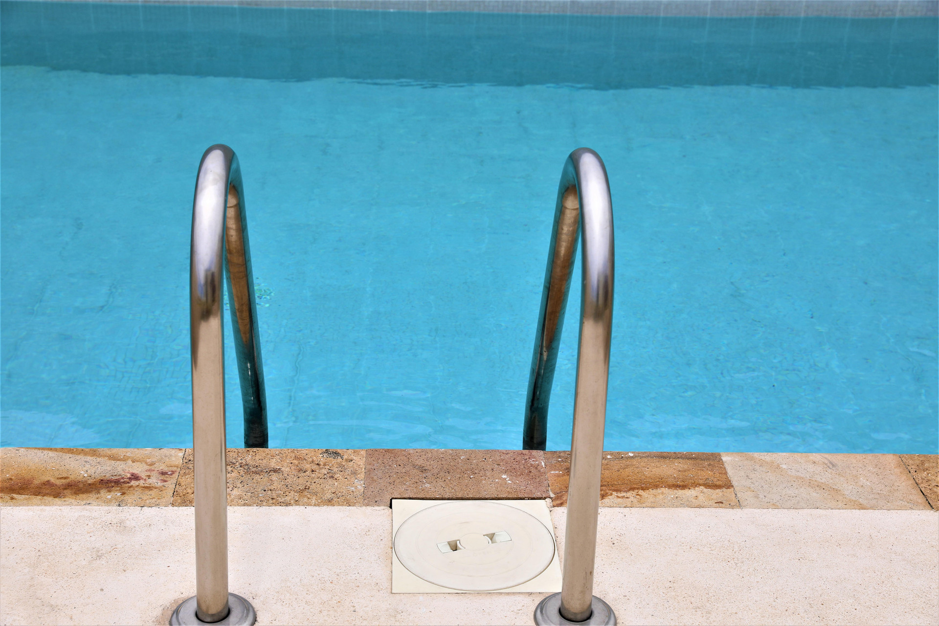 Vista Piscina Days Inn By Wyndham Playa Del Carmen