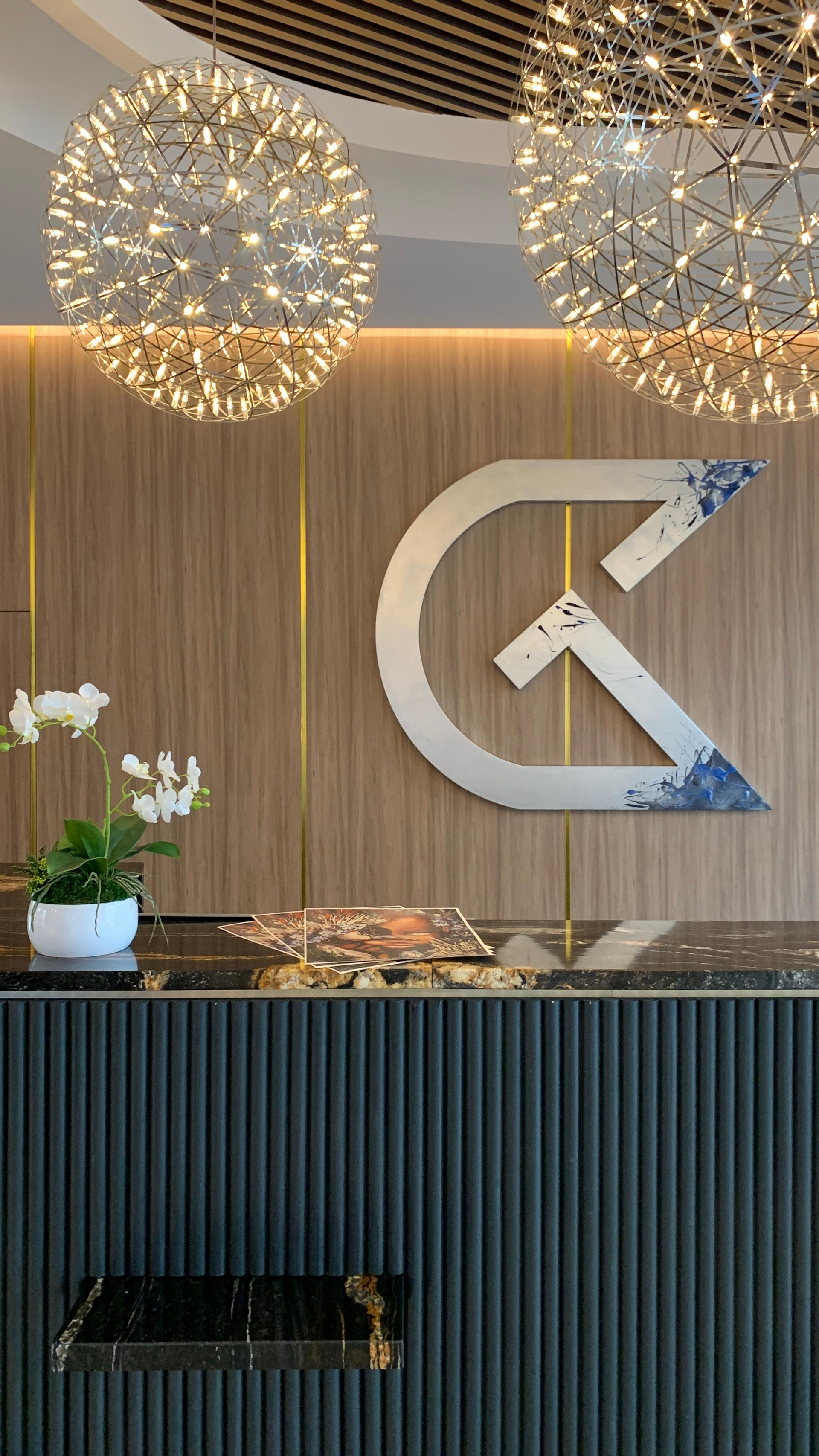 Vista Lobby Golden Tulip Lyon Ouest Techlid - Hotel and Spa