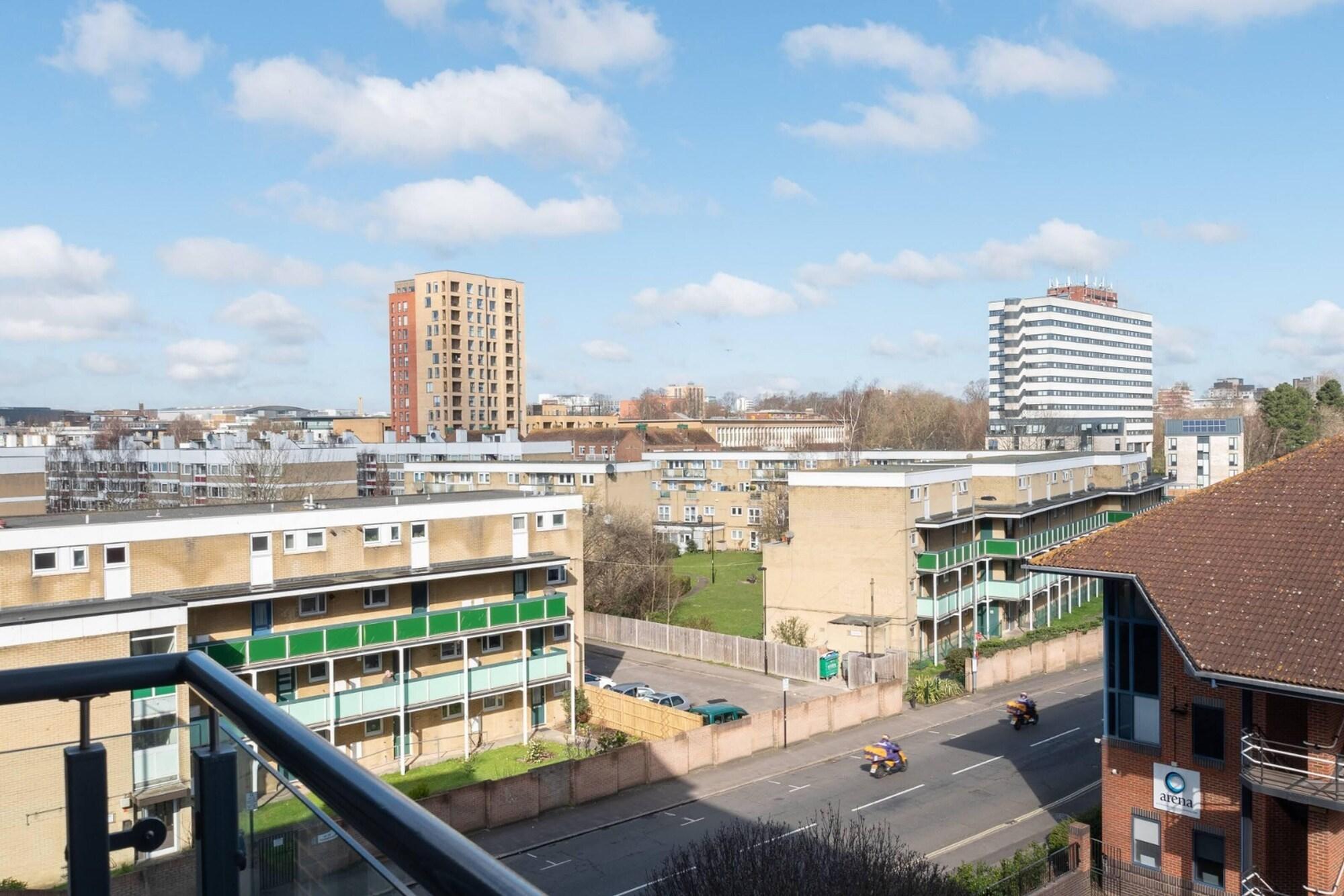 CityView Apt Empress Heights Southampton Southampton Apartments in Despegar