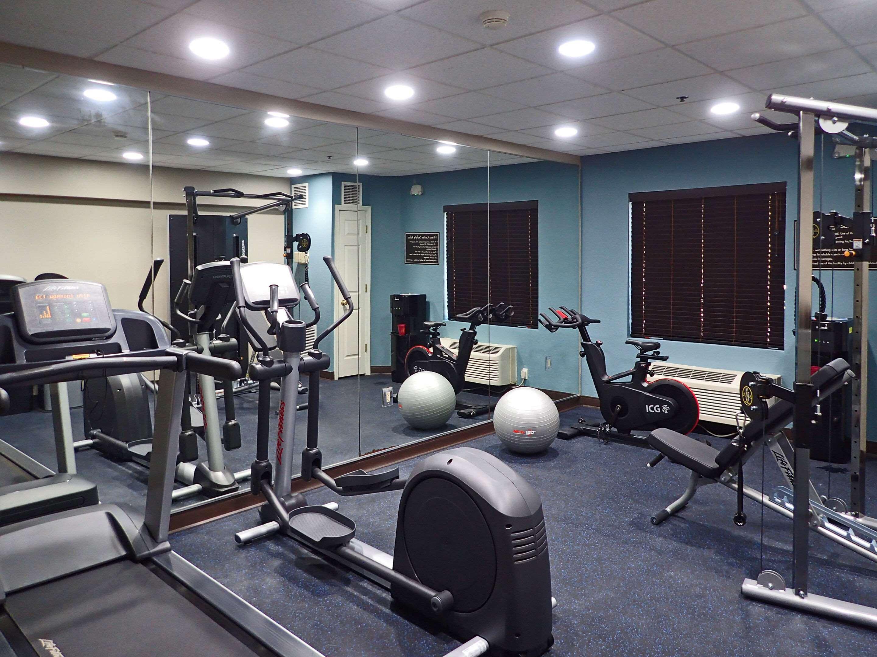Instalaciones Recreativas Sleep Inn & Suites California