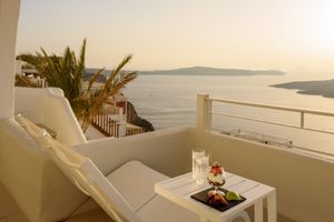 Paquete - Nefeles Luxury Suites