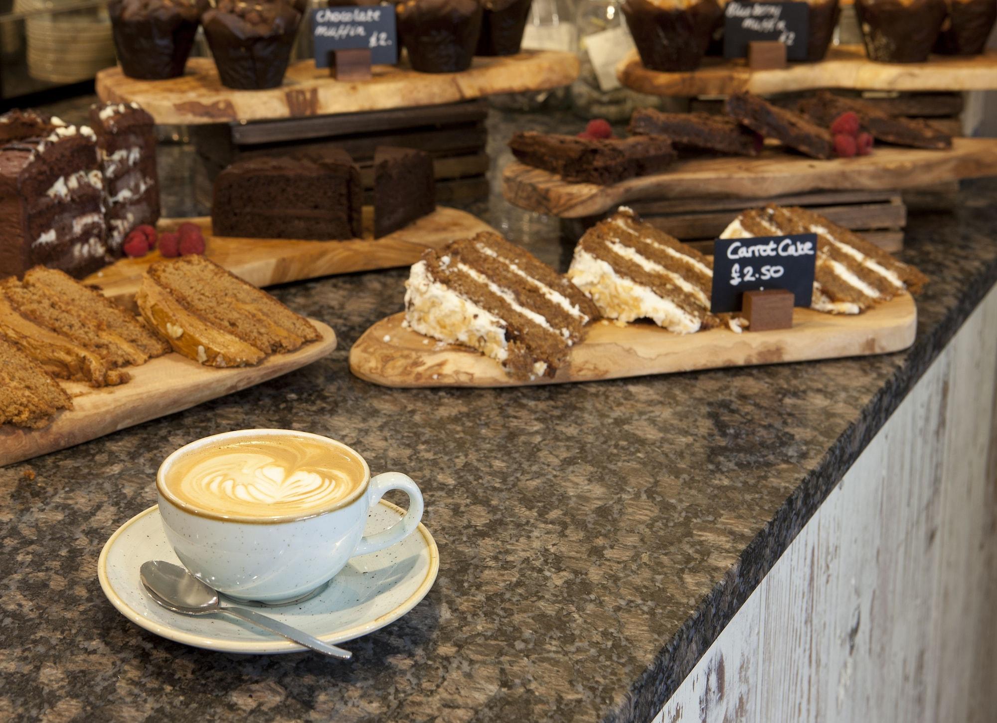 Bar/Salón George Hotel