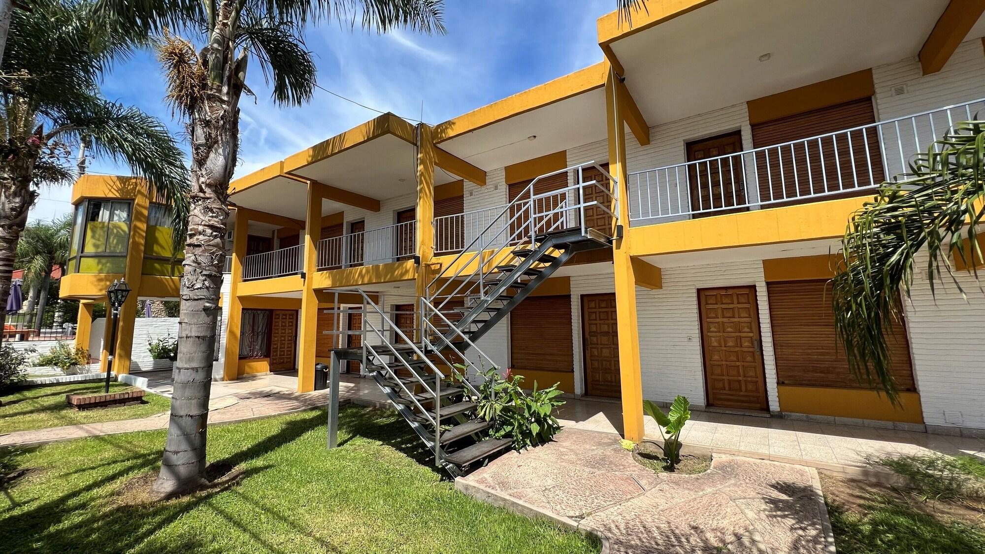 Vista Exterior Cybeles Apart