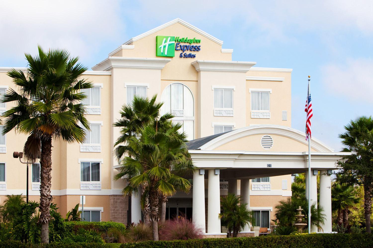Vista Exterior Holiday Inn Express Hotel & Suites New Tampa I-75 by IHG
