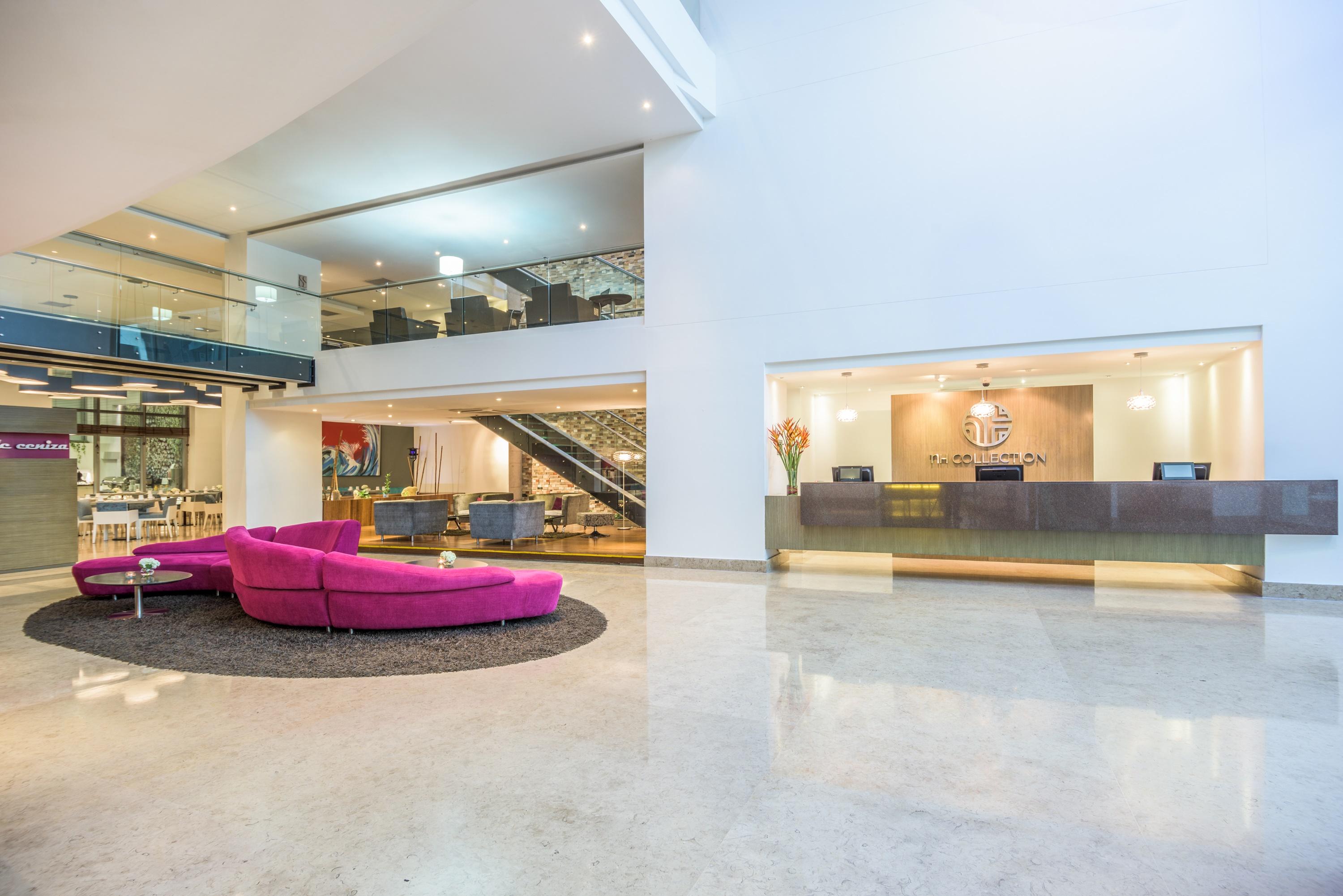 Vista Lobby NH Collection Barranquilla Smartsuites Royal