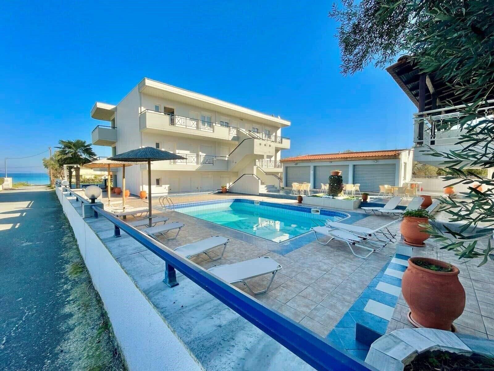 Varios Sueno Beach Hotel