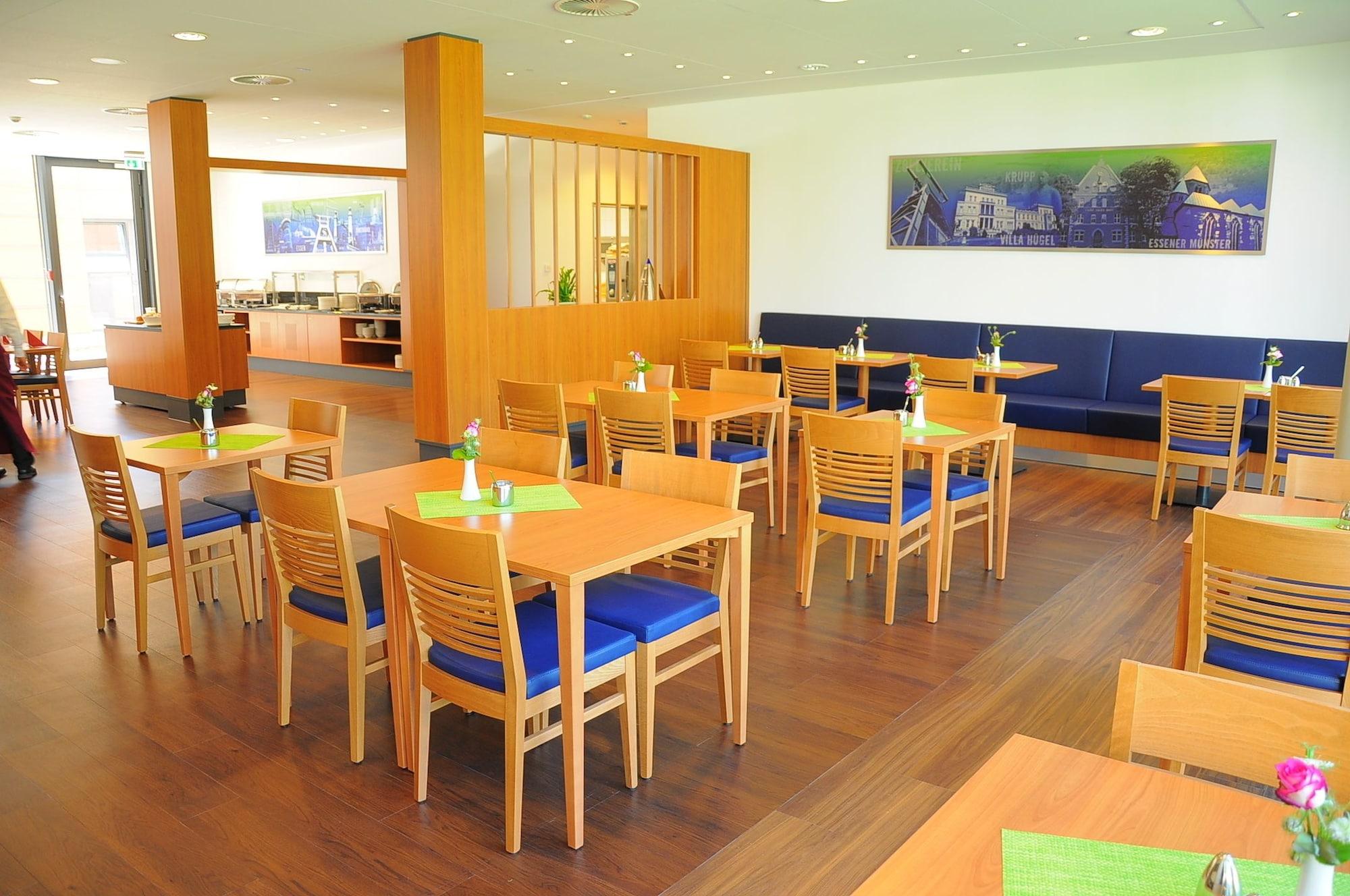 Restaurant TOP EMBRACE Hotel Franz Essen