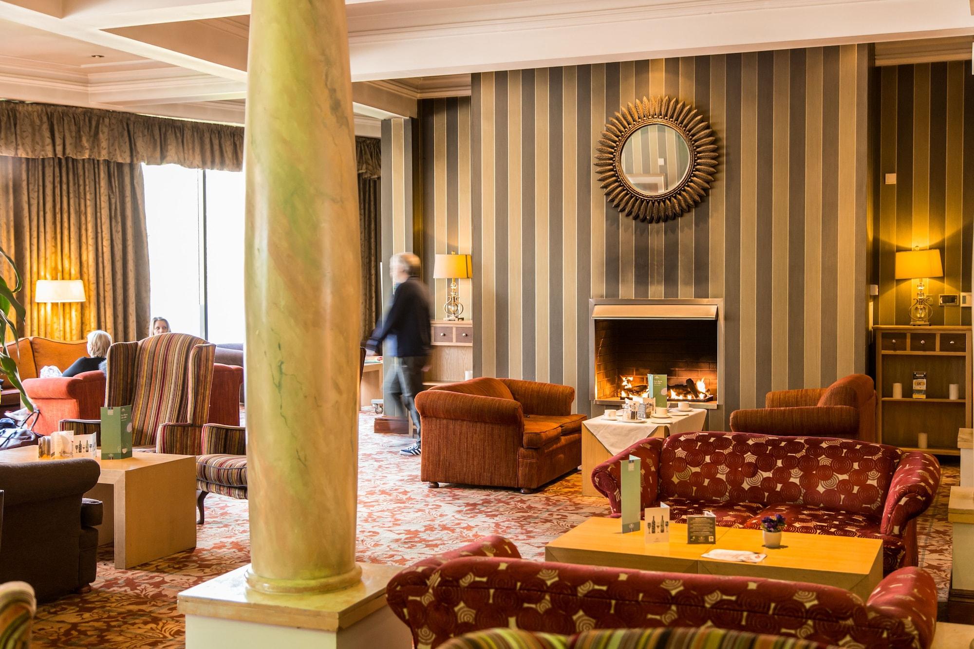 Bar/Salón Everglades Hotel