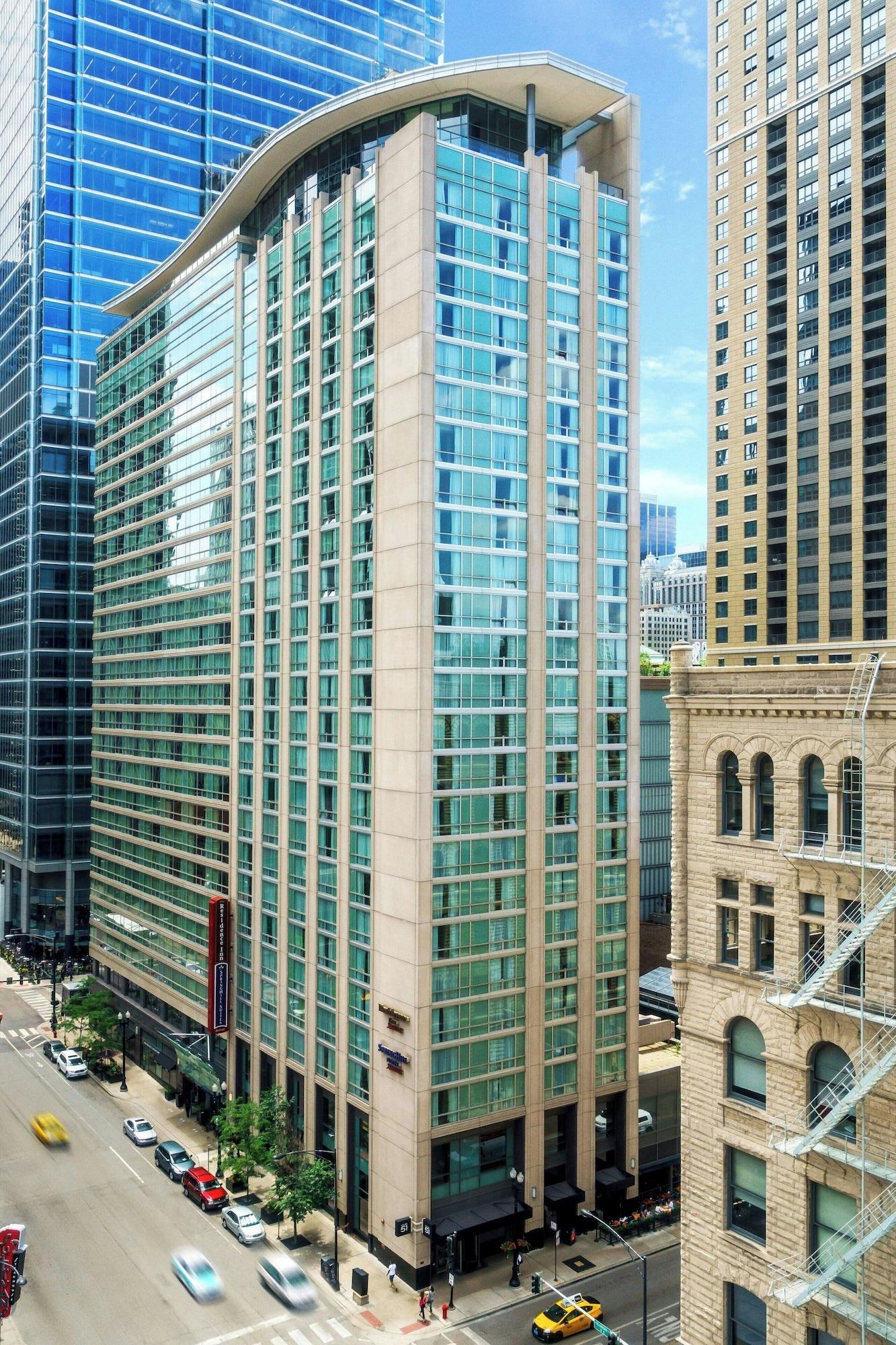 Vista Exterior Residence Inn by Marriott Chicago Downtown / River North