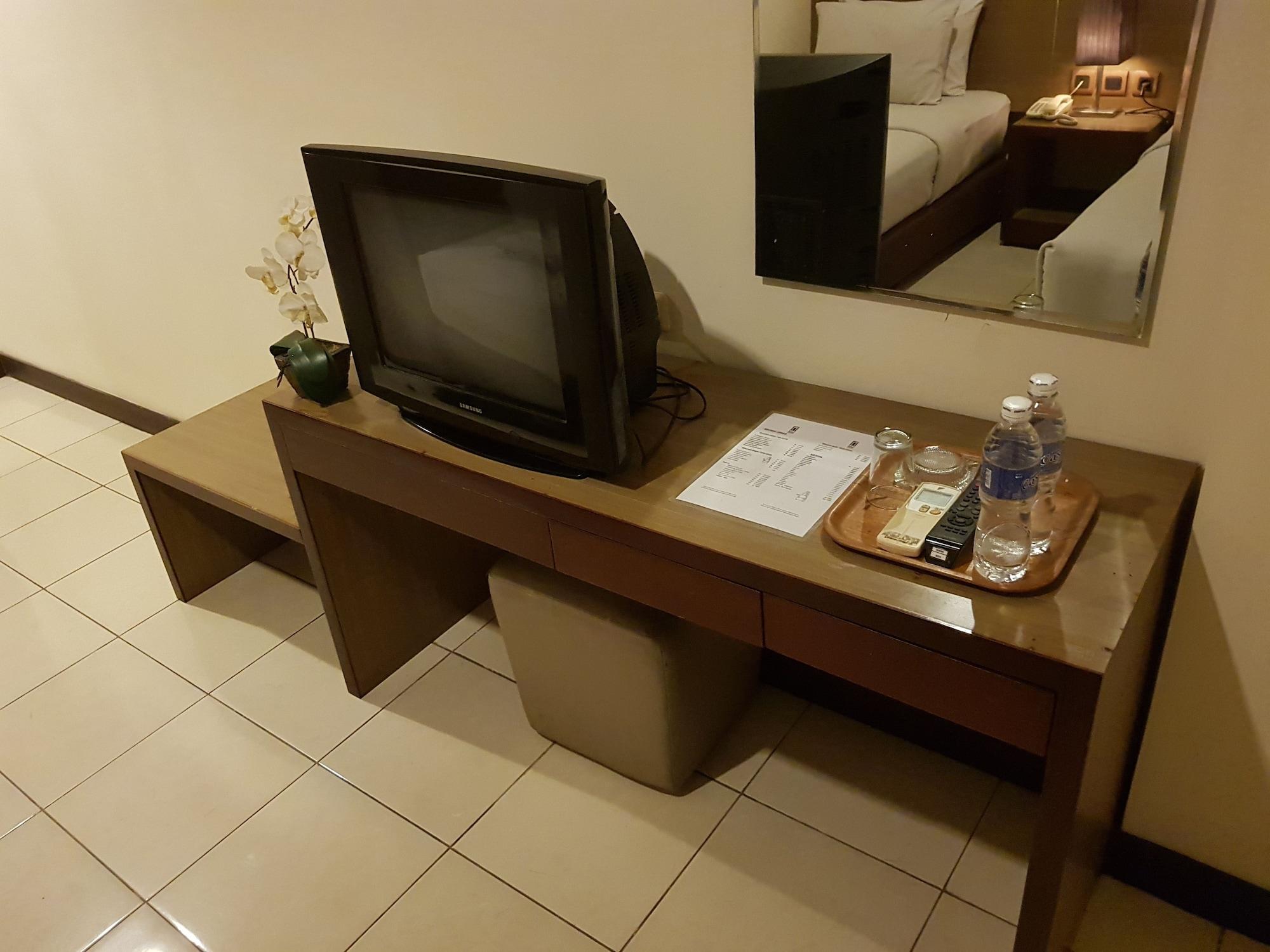 Set de Habitación N2 Hotel Gunung Sahari