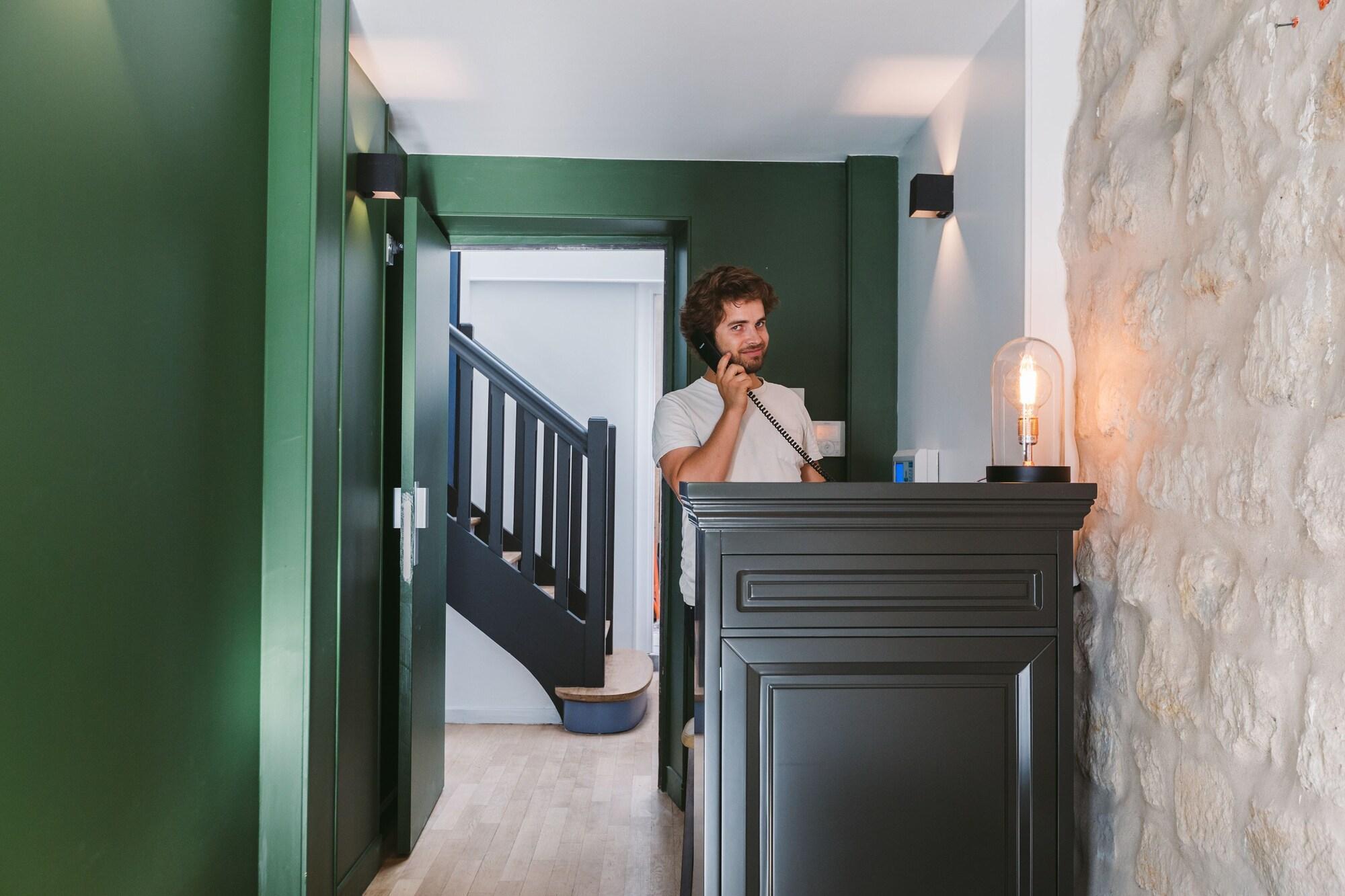 Vista Lobby Le petit Cosy Hôtel