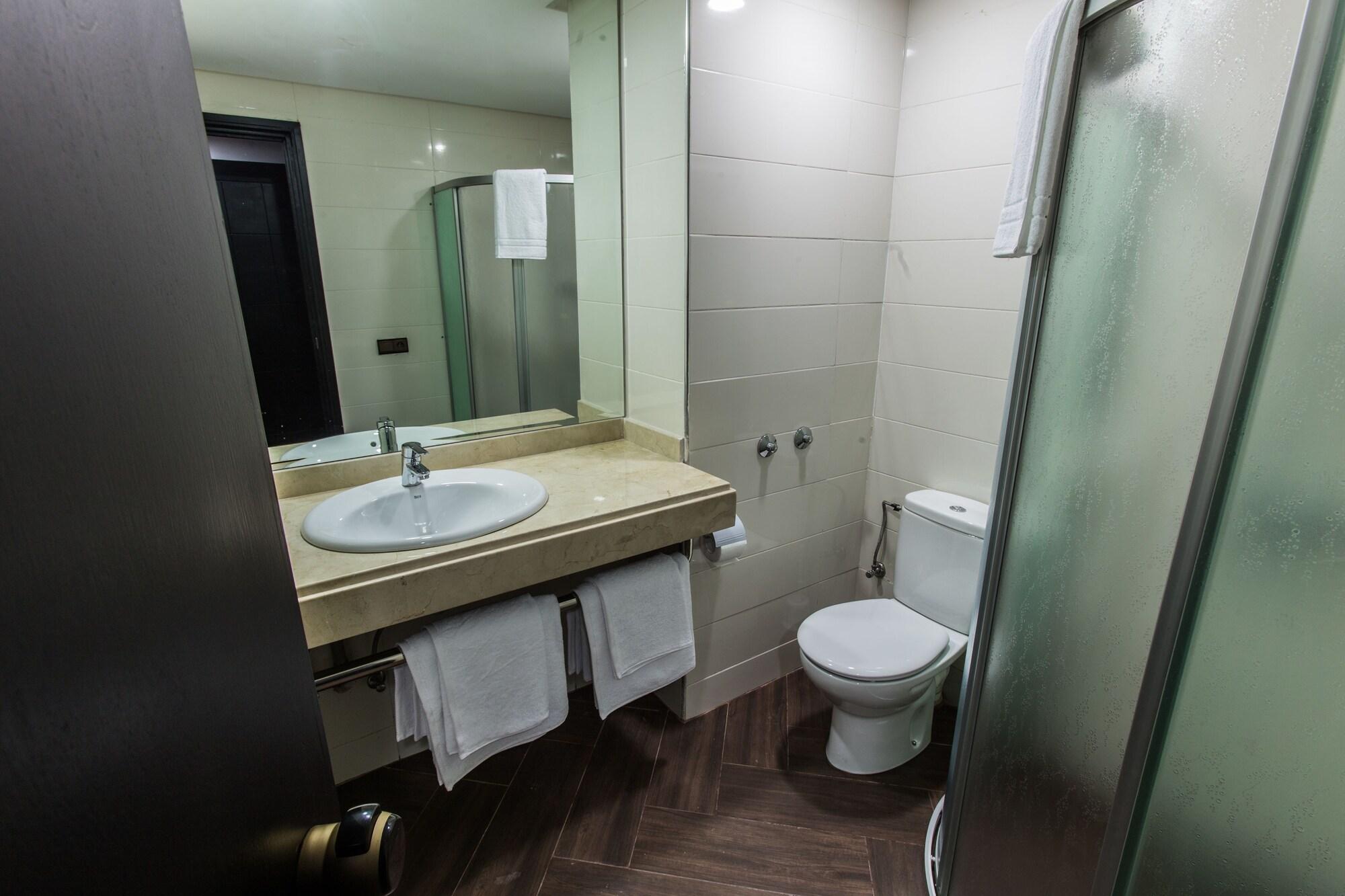 Equipamiento de Habitación Hotel Swani