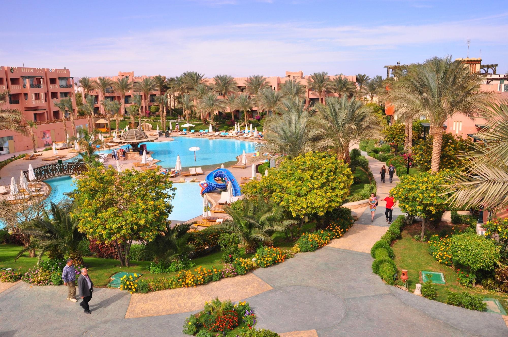 Vista Exterior Rehana Sharm Resort - Aqua Park & Spa - Families & Couples Only