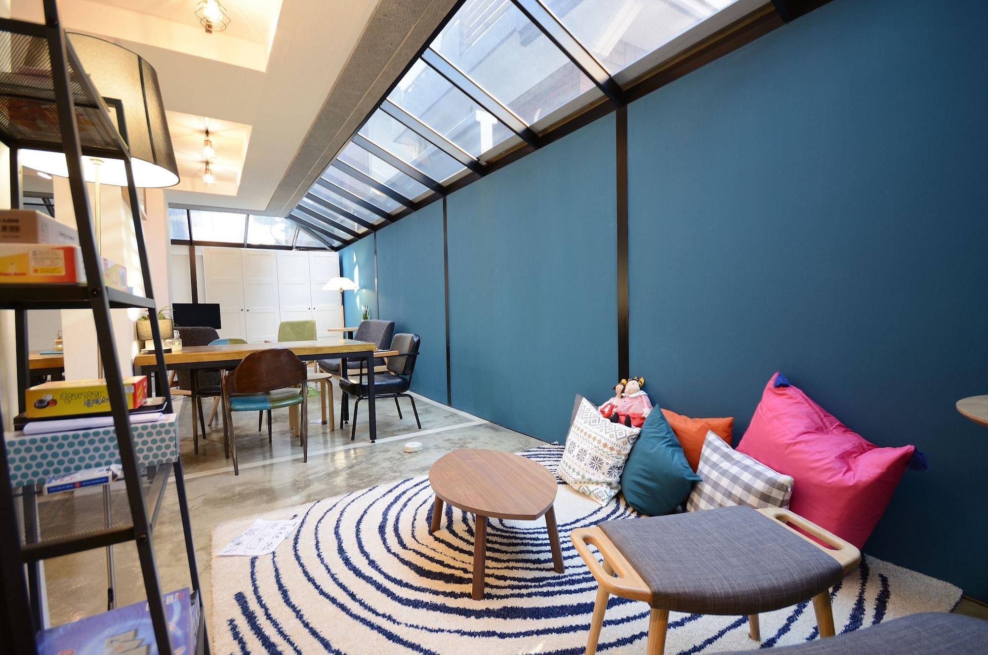 Vista Lobby Sunny Hill Hostel Hongdae