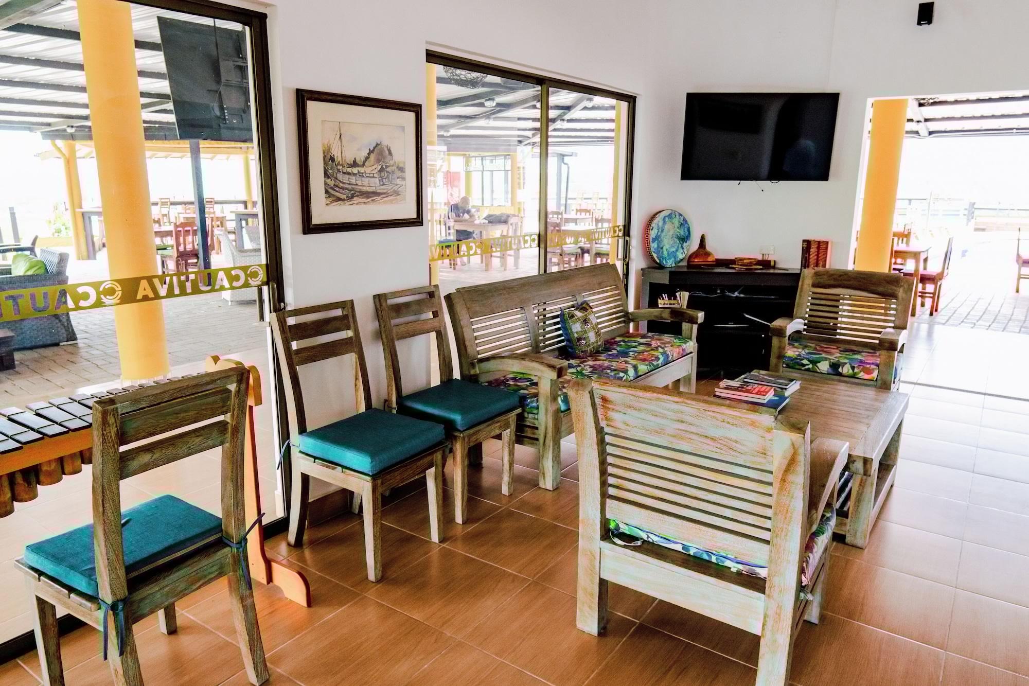 Vista Lobby Cautiva Hotel