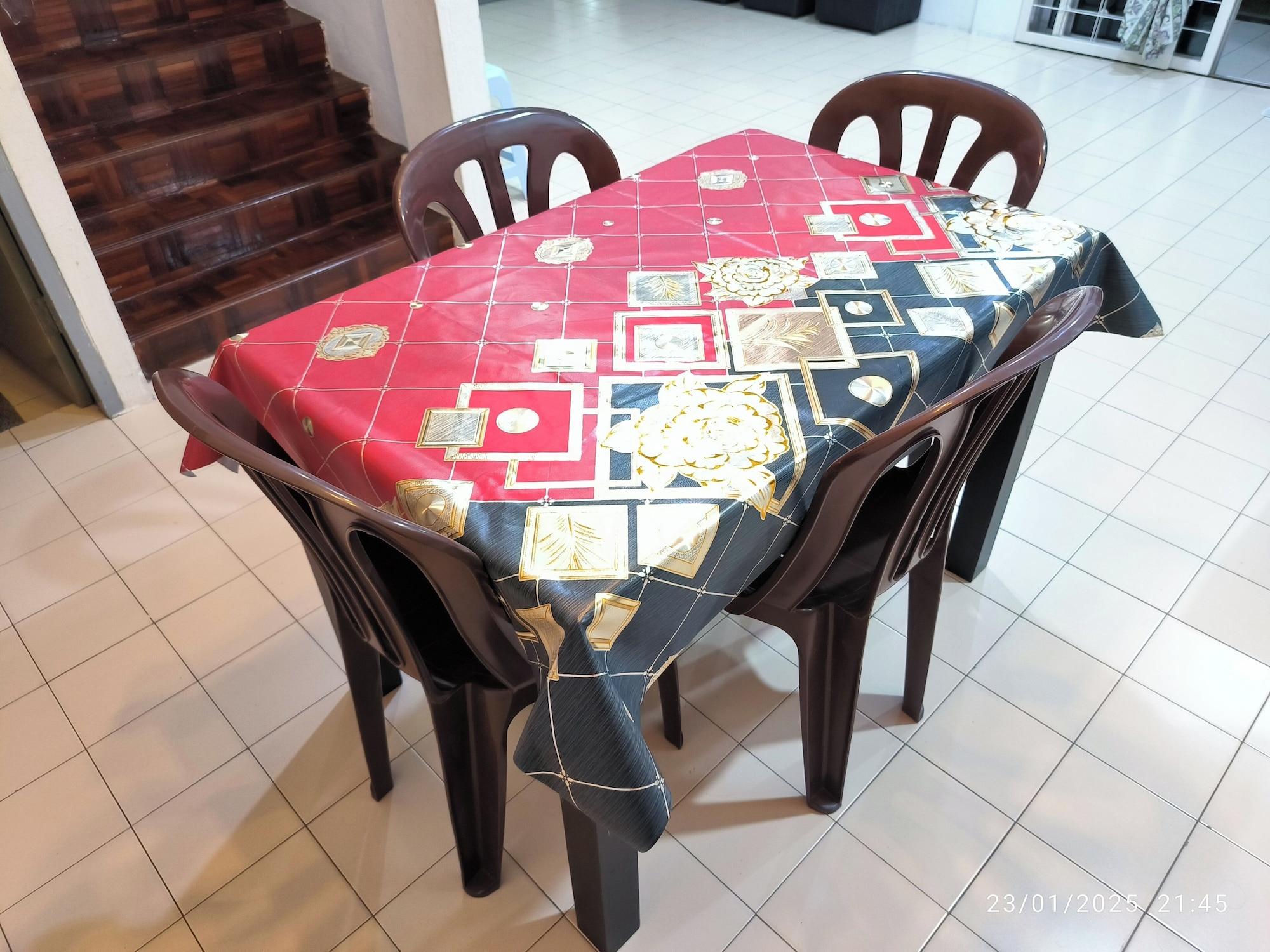 Restaurant H Homestay