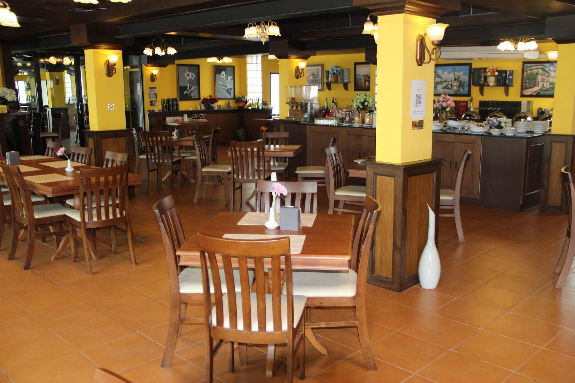 Restaurant Suvarnabhumi Ville Airport Hotel