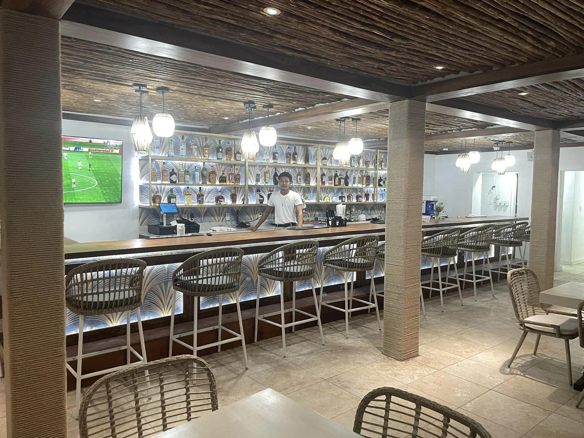 Bar/Salón Spindrift Hotel