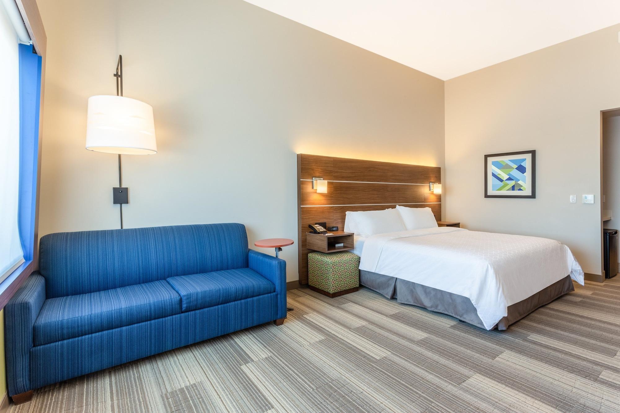 Habitación Holiday Inn Express & Suites Springfield North by IHG