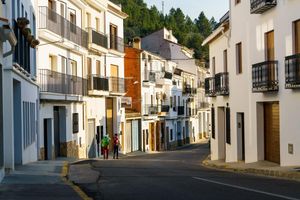 Actividad - Chulilla y sus puentes colgantes  - Tour de un día entero
