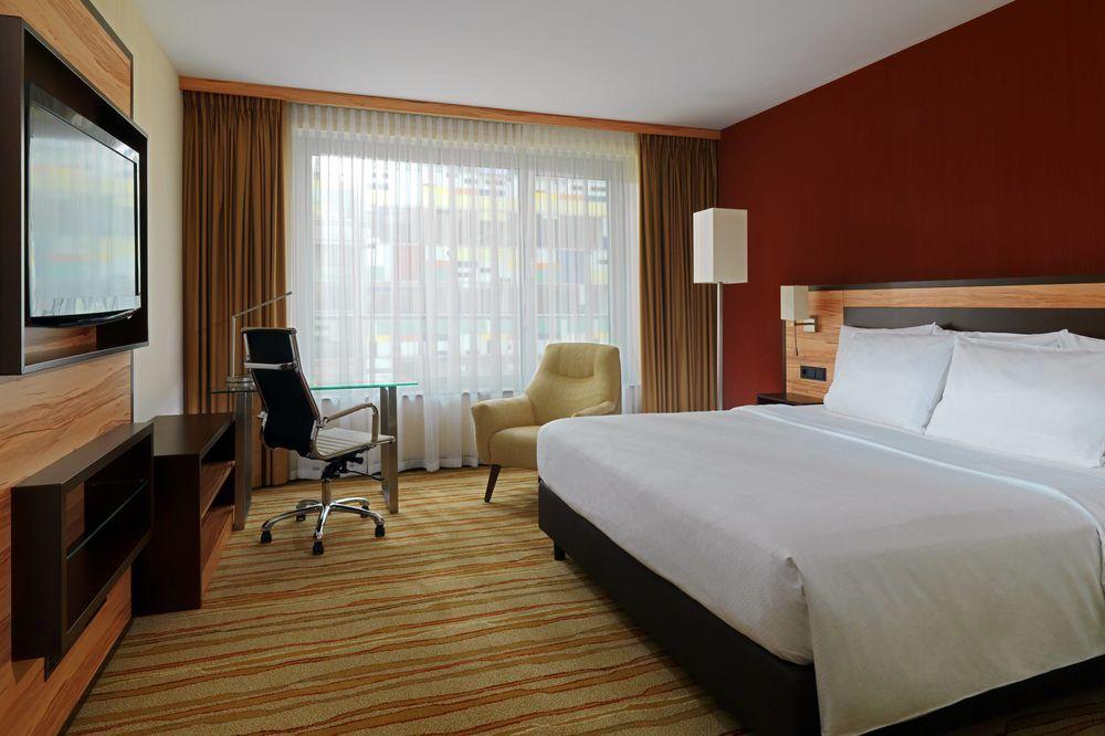 Habitación Courtyard by Marriott Düsseldorf Hafen