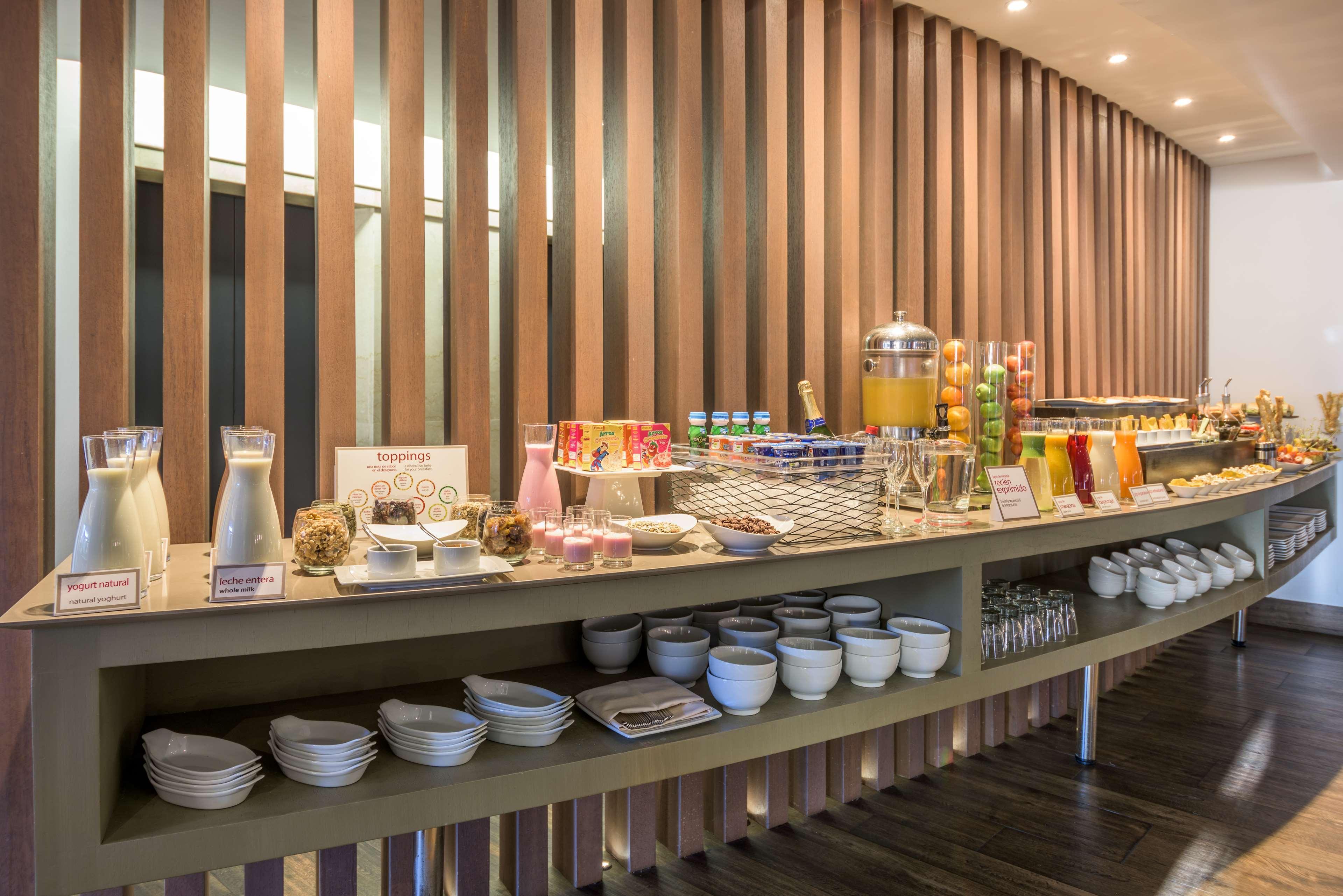 Restaurant NH Collection Quito Royal