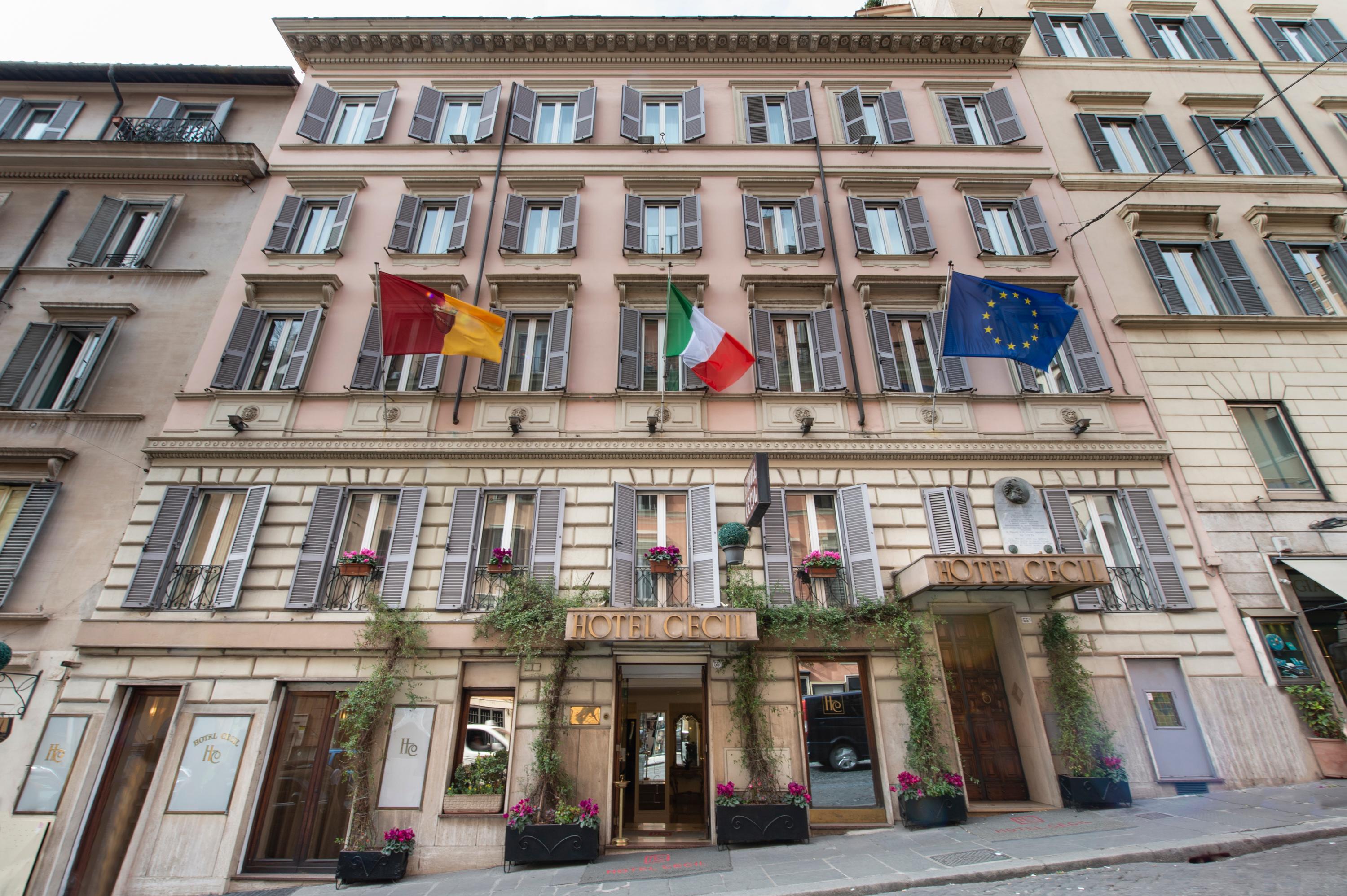 Vista Exterior Hotel Cecil