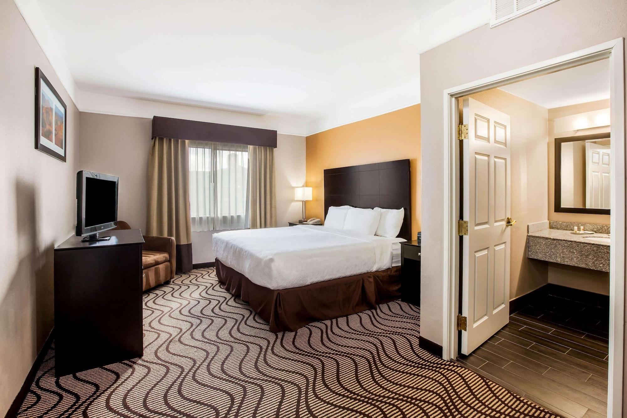Habitación La Quinta Inn & Suites by Wyndham Pasadena