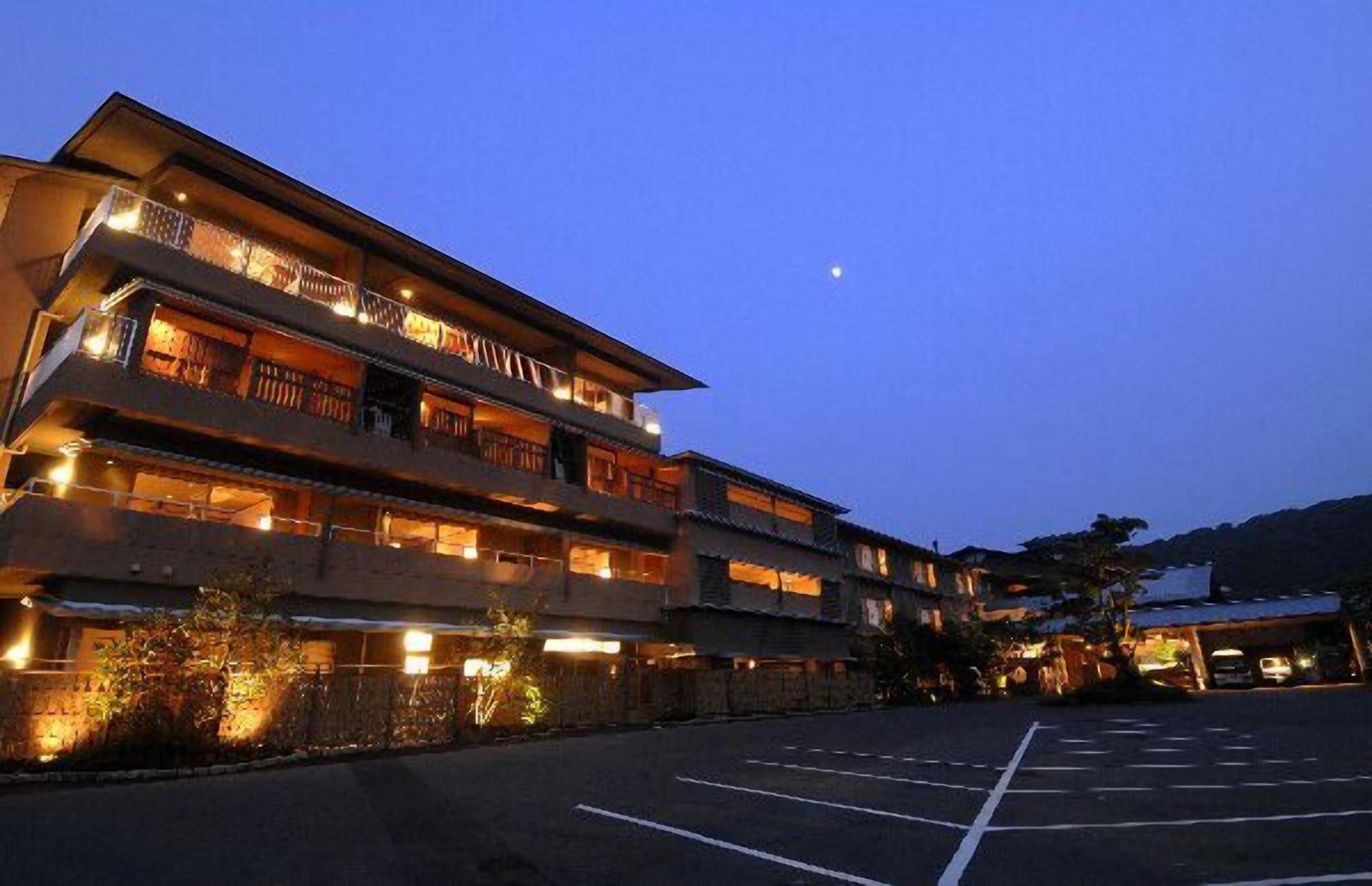 Vista Exterior Ryokan Tokiichiyu