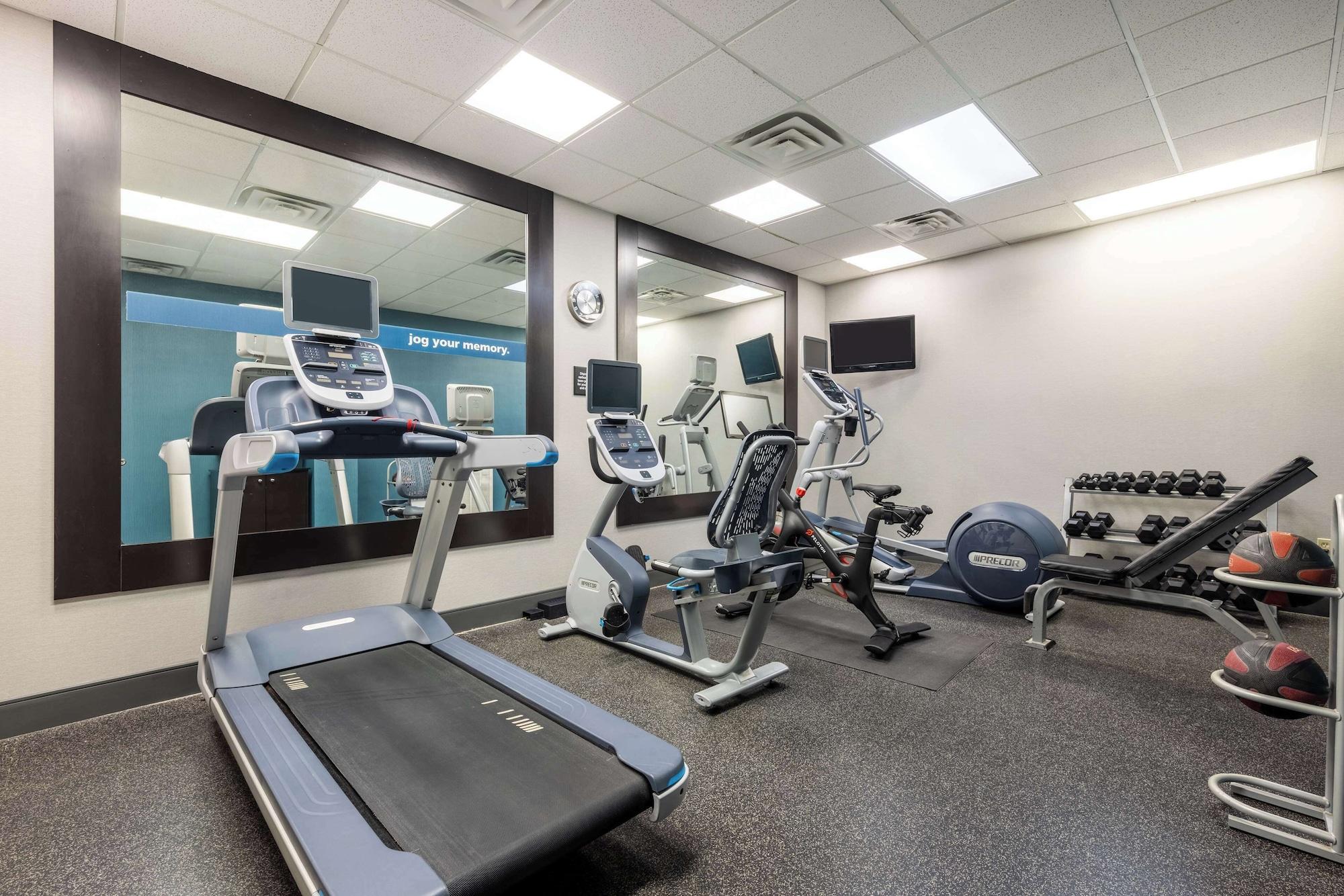 Gimnasio Hampton Inn & Suites Woodward