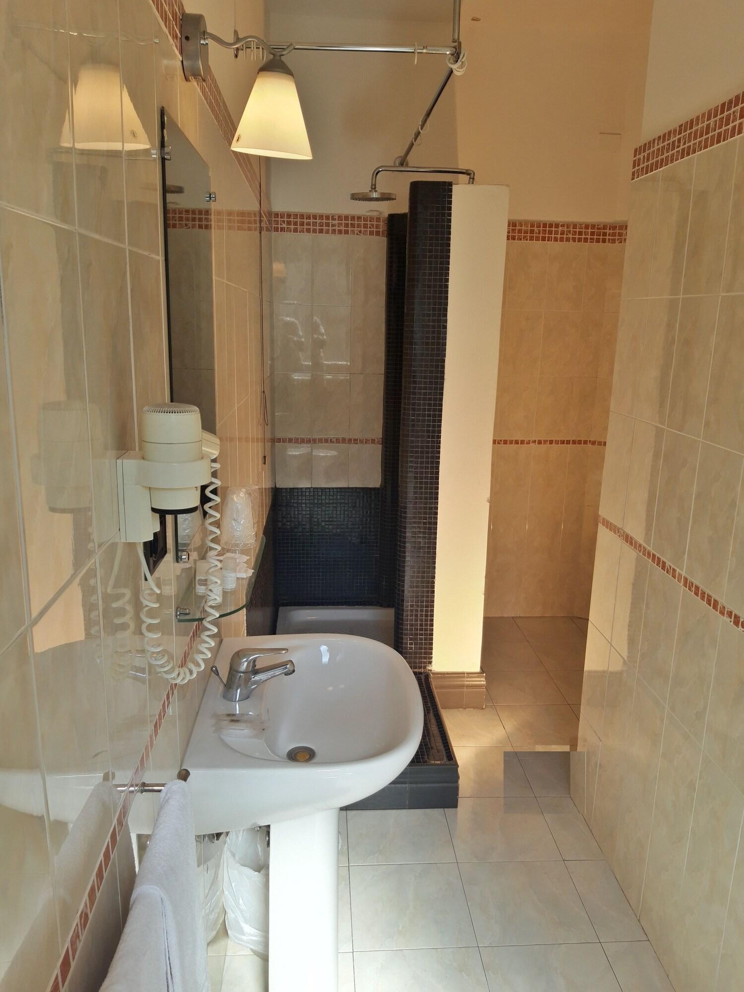 Equipamiento de Habitación Hotel San Felice