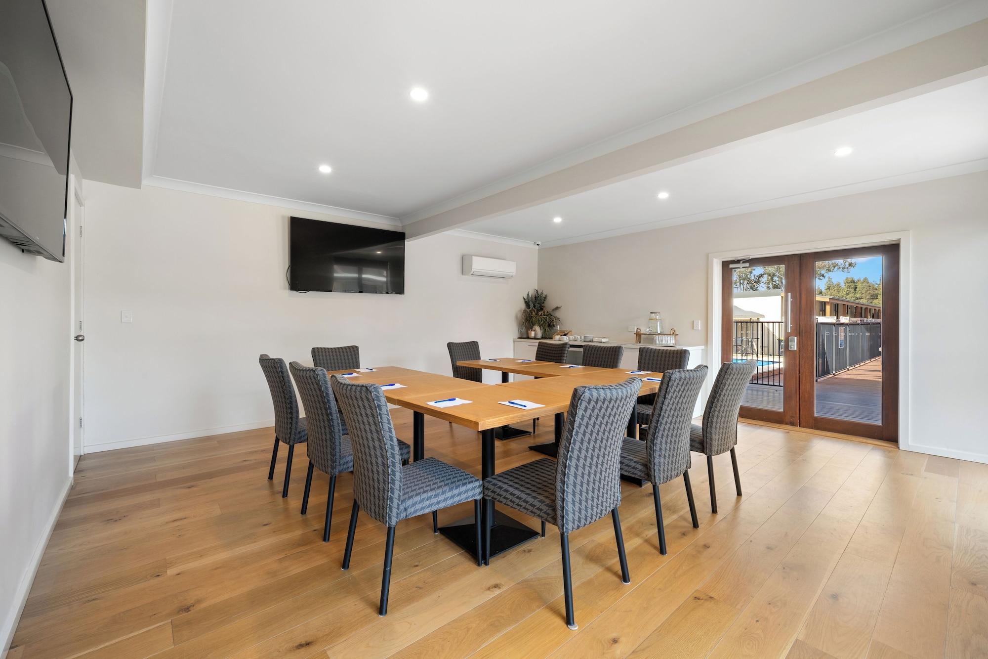 Sala de Reuniones New Crossing Place Motel & Apartments