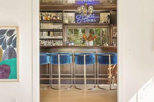 Alquiler Vacacional - Hollywood Hills Luxury Villa - Views, Pool & Spa, Pet-friendly