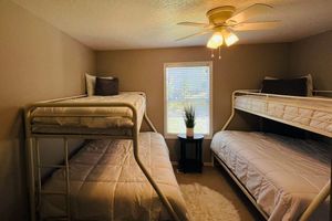 Alquiler Vacacional - 4 bedroom house near the Village at Meridian - Boise