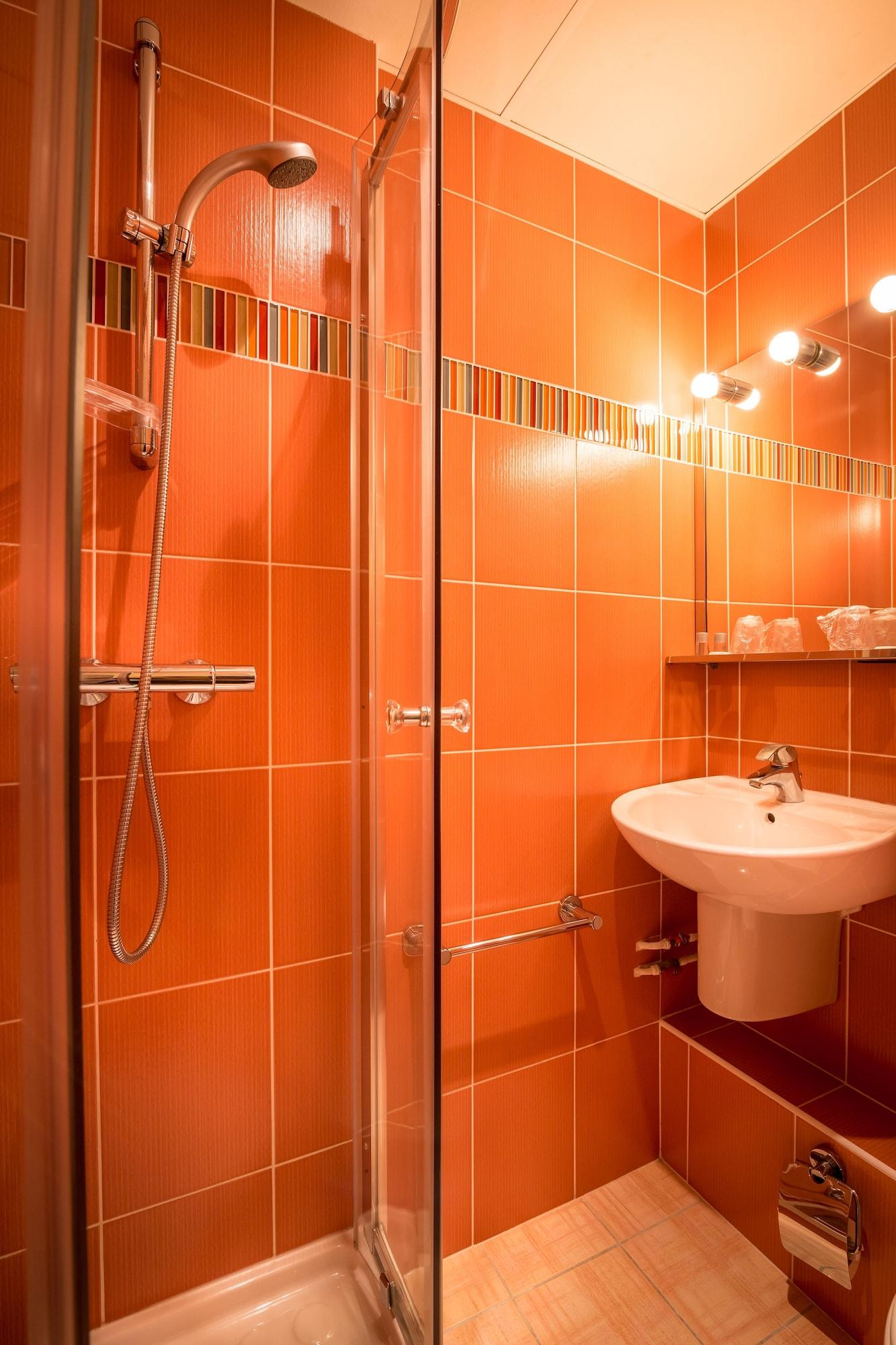 Equipamiento de Habitación Hotel Charlemagne