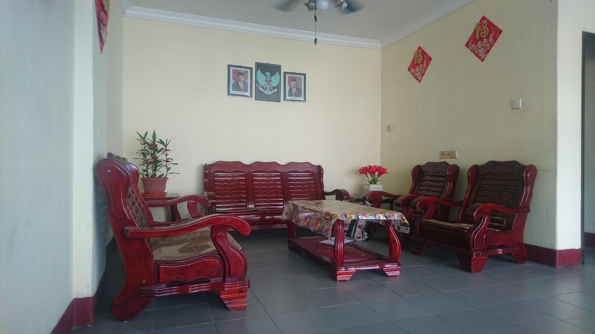 Vista Lobby Hotel Pelita Terang