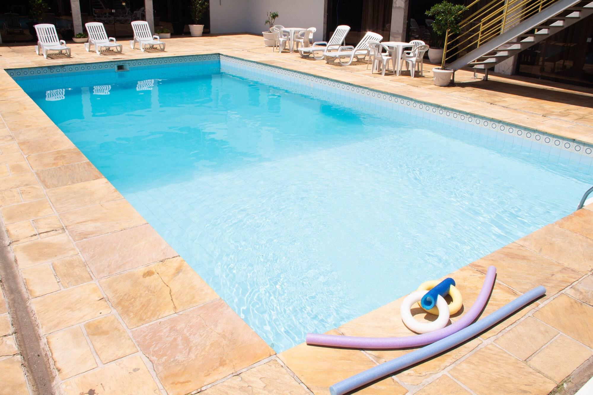 Vista Piscina Hotel Domhof