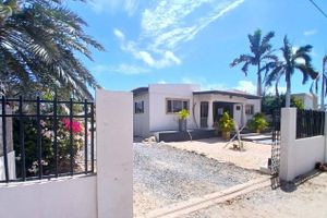 Alquiler Vacacional - WALK TO MARRIOTT BEACH - CLEAN AND COZY FAMILY FRIENDLY HOME - PRIVATE POOL!